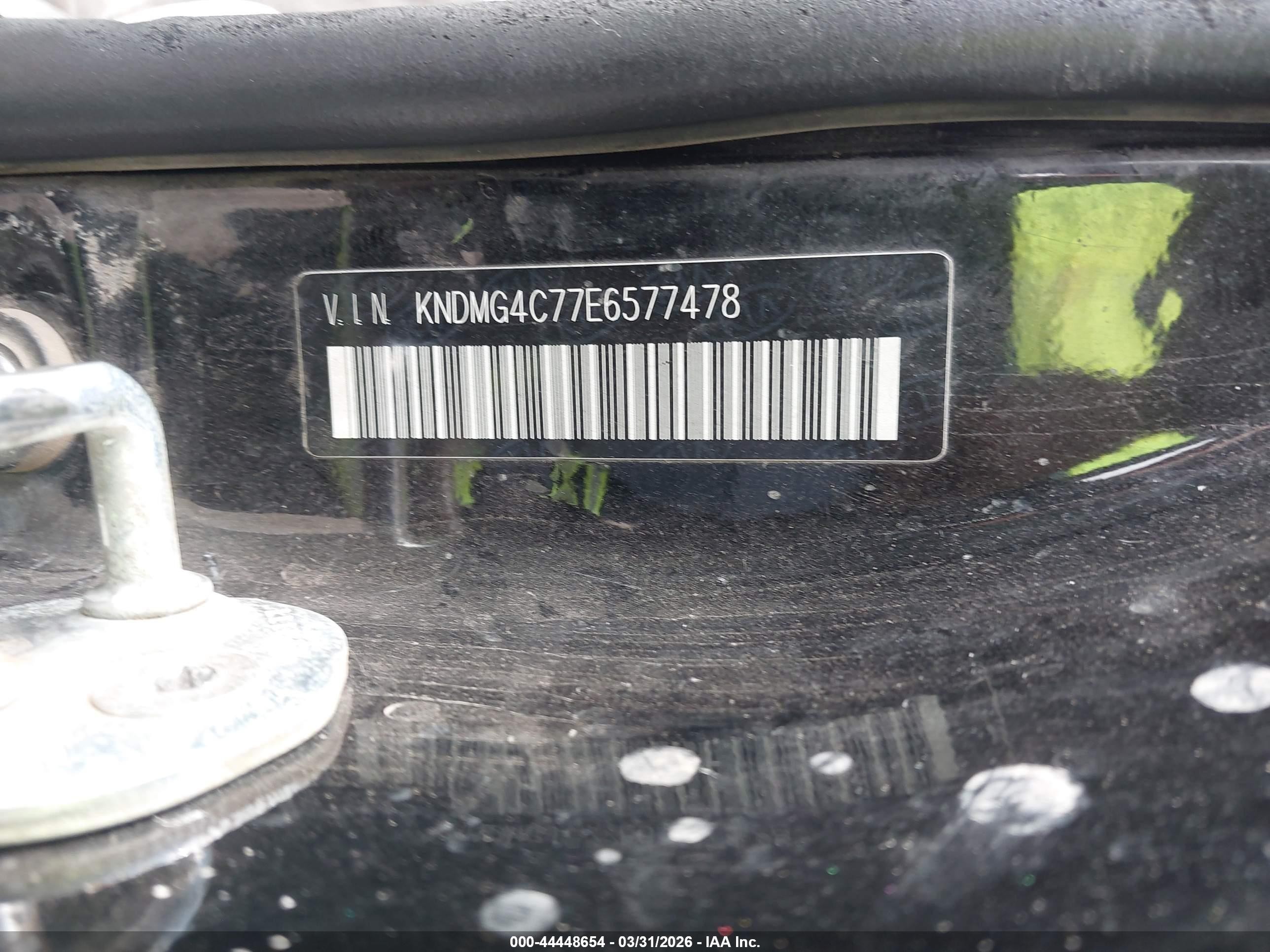 2014 Kia Sedona Lx Black vin: KNDMG4C77E6577478
