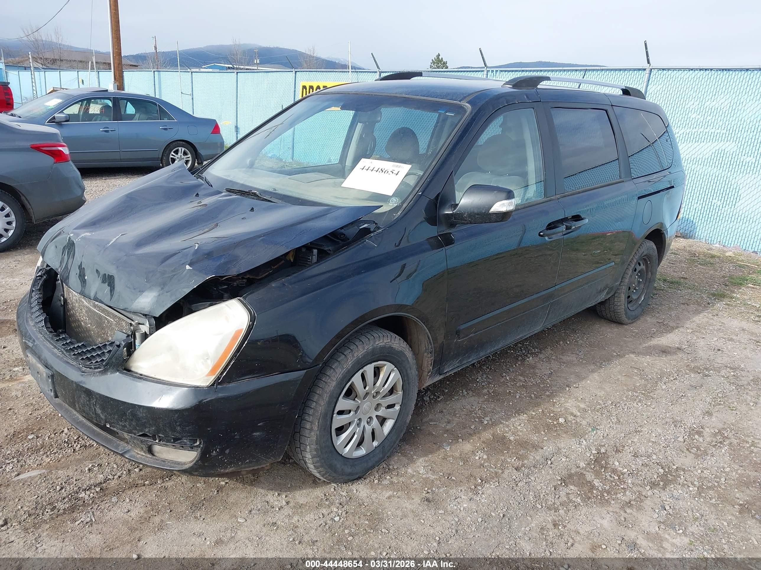 2014 Kia Sedona Lx Black vin: KNDMG4C77E6577478