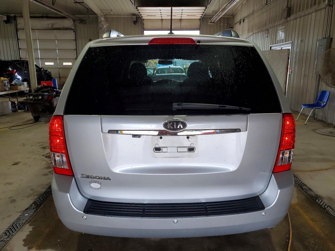 2012 Kia Sedona Lx Gray vin: KNDMG4C78C6446184