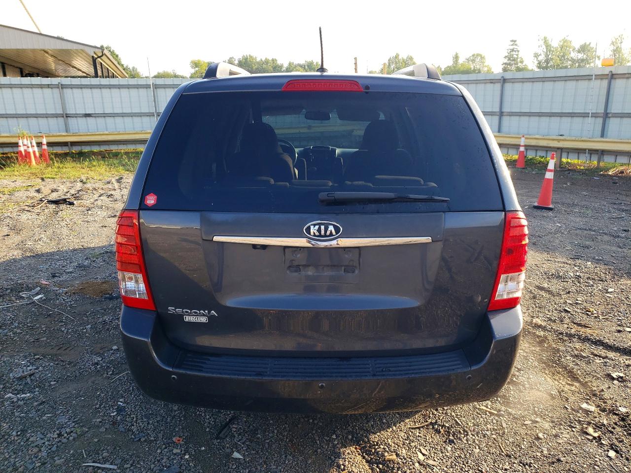 2012 Kia Sedona Lx Gray vin: KNDMG4C78C6499709