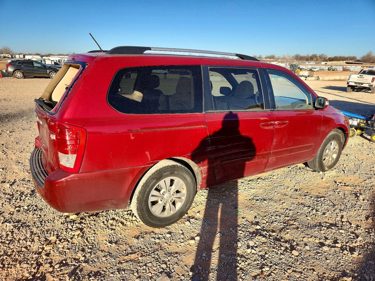 2012 Kia Sedona Lx Maroon vin: KNDMG4C78C6502995