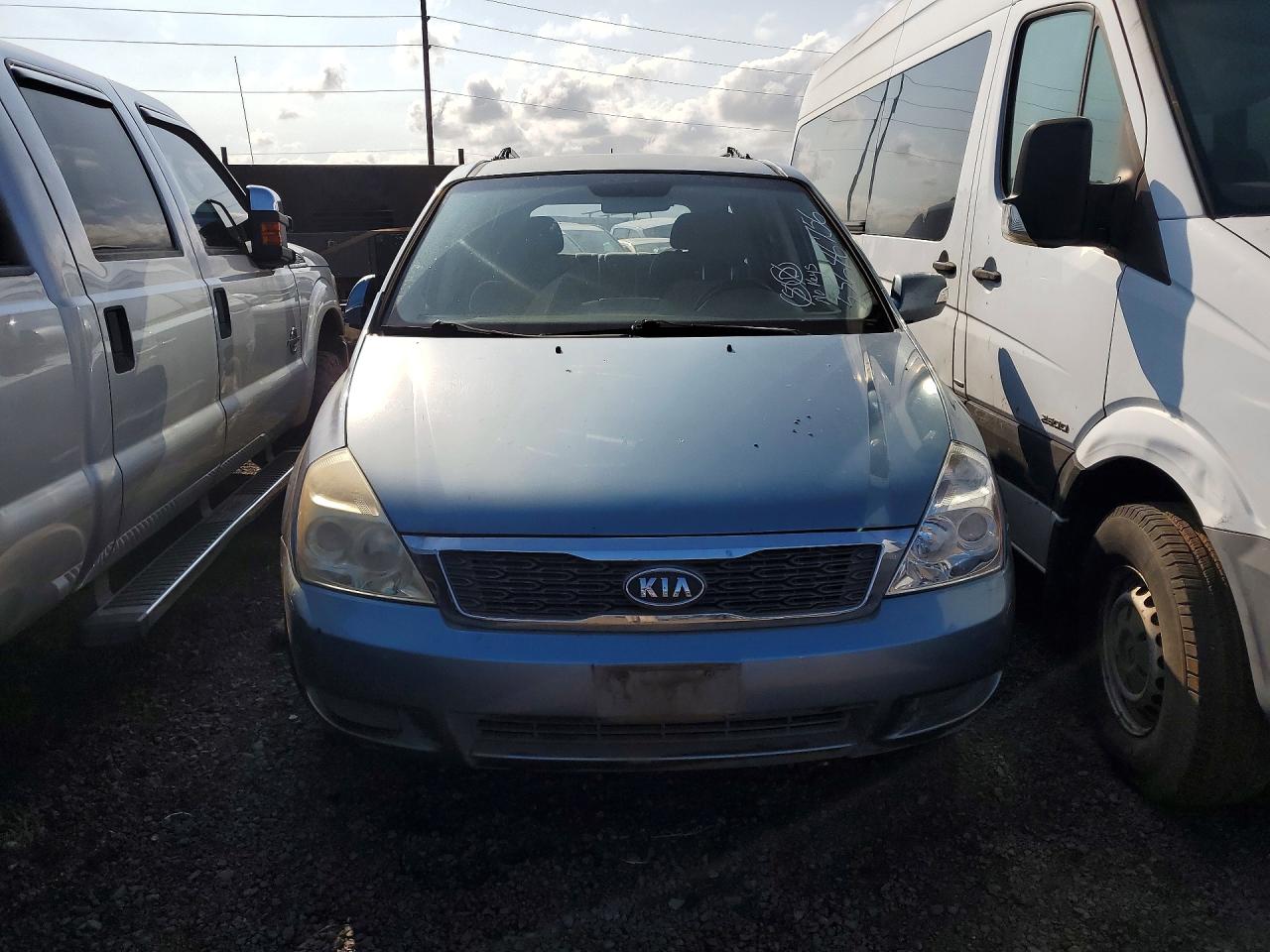 2012 Kia Sedona Lx Blue vin: KNDMG4C79C6471191