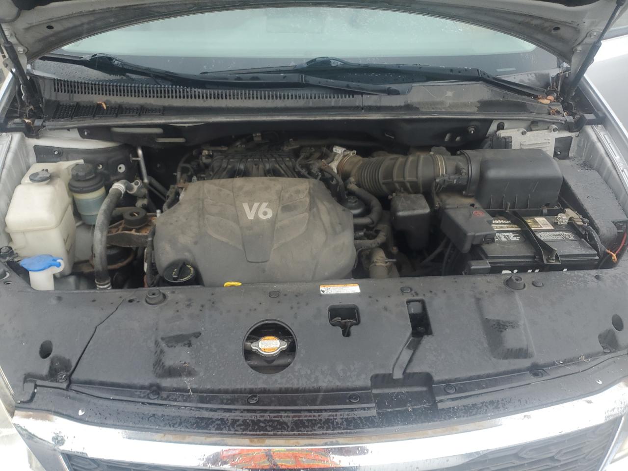 2011 Kia Sedona Lx Silver vin: KNDMG4C7XB6378064