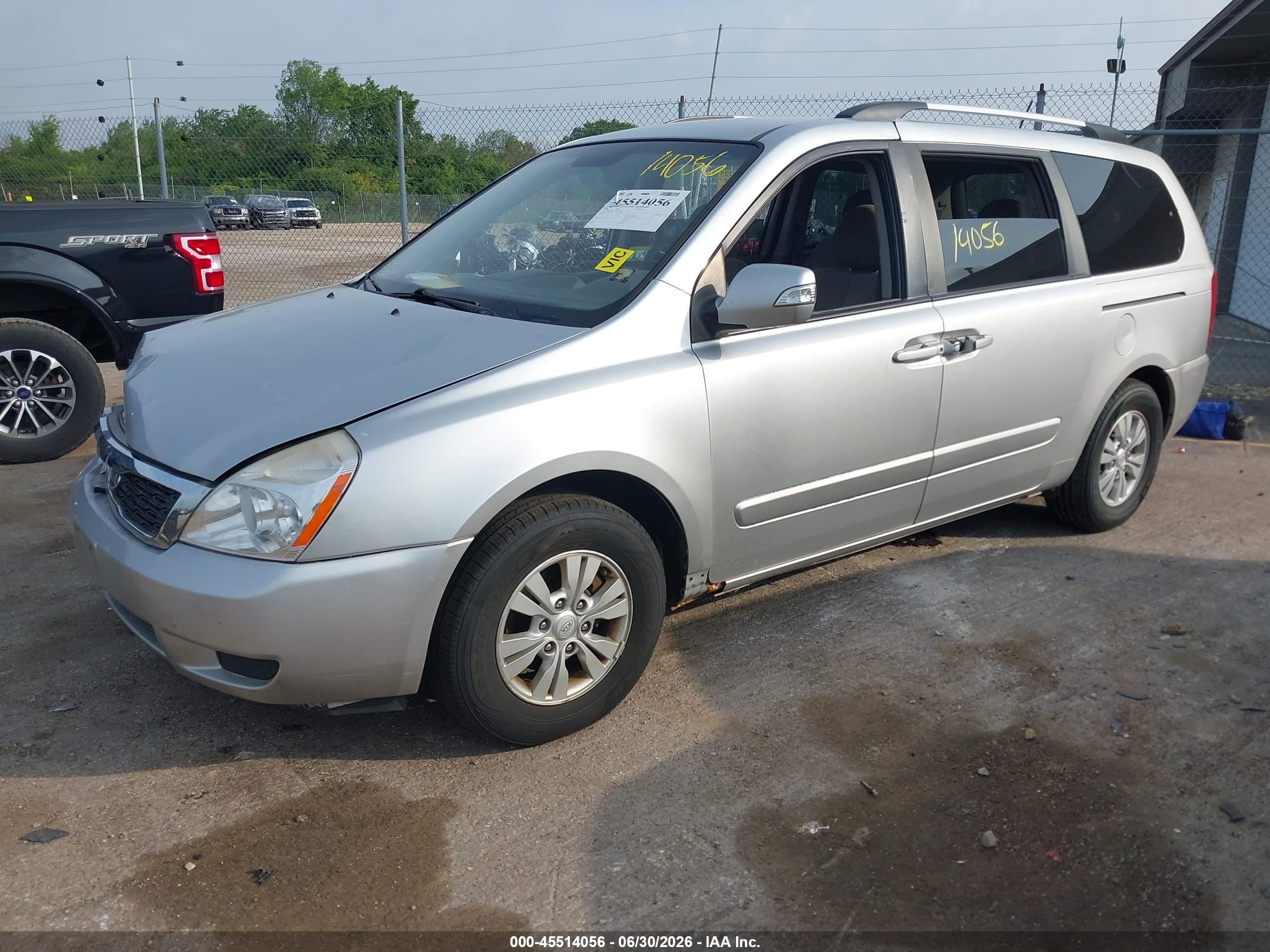 2012 Kia Sedona Lx Gray vin: KNDMG4C7XC6431508