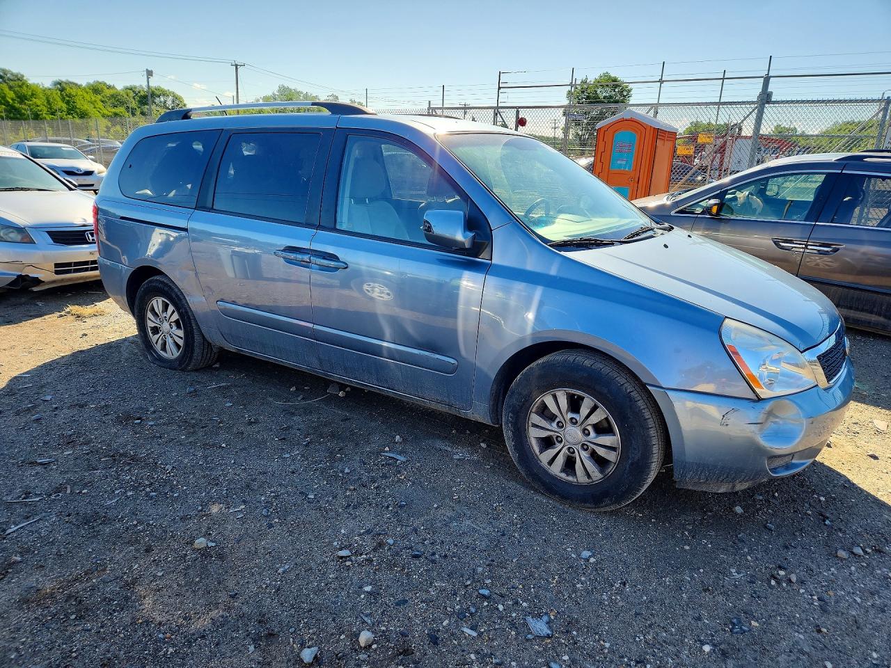 2012 Kia Sedona Lx Синий vin: KNDMG4C7XC6440502