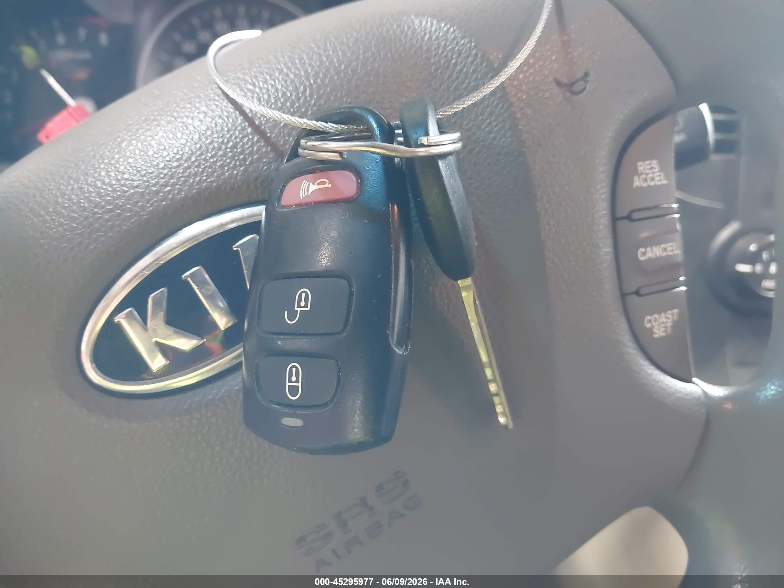 2012 Kia Sedona Lx Black vin: KNDMG4C7XC6445344