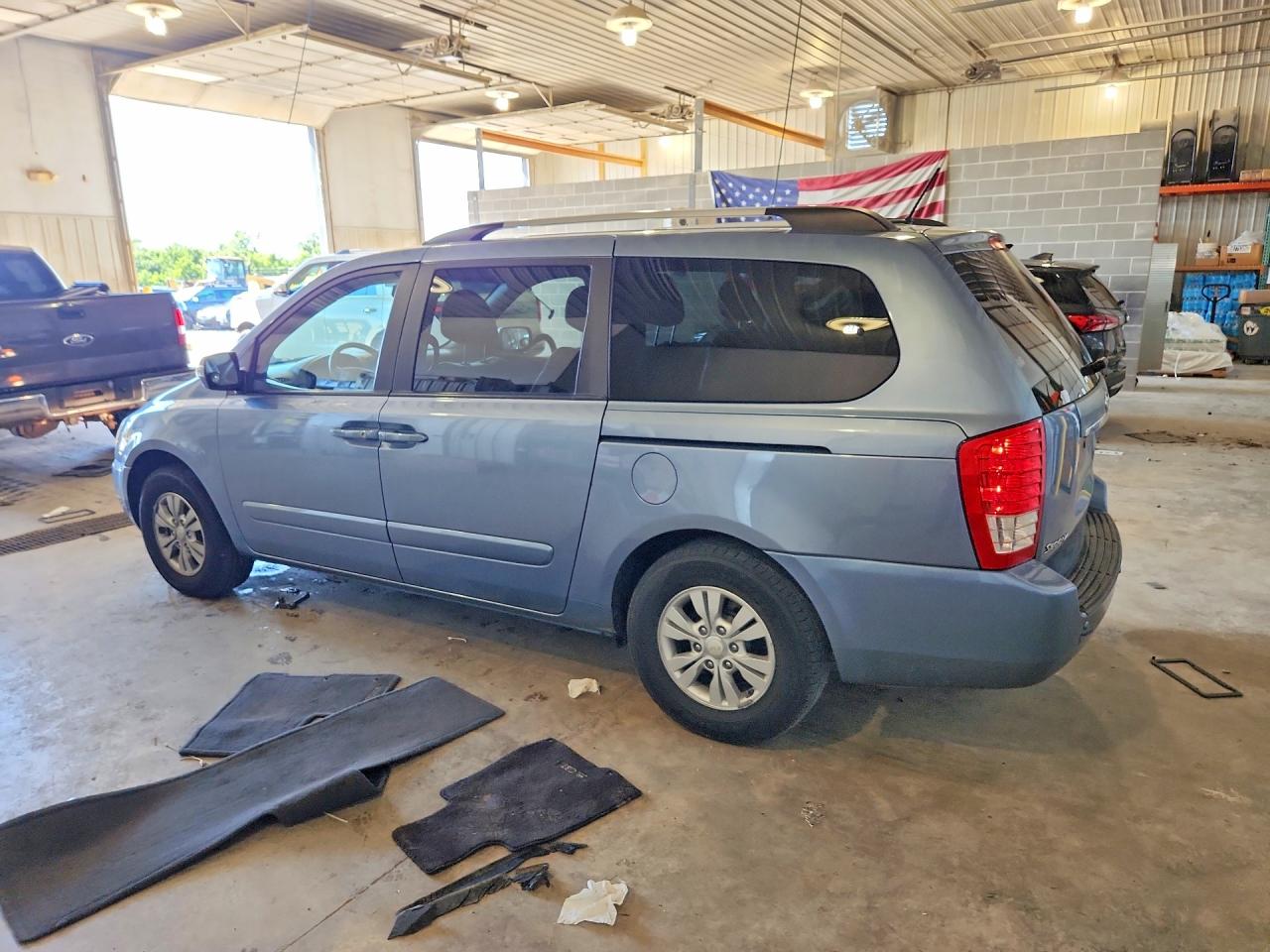 2012 Kia Sedona Lx Blue vin: KNDMG4C7XC6492437