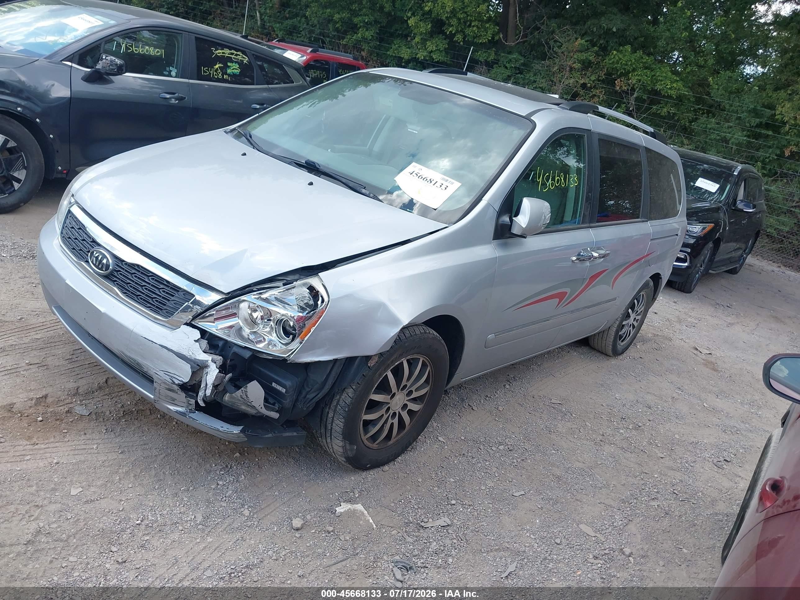 2011 Kia Sedona Ex Серебряный vin: KNDMH4C73B6386049