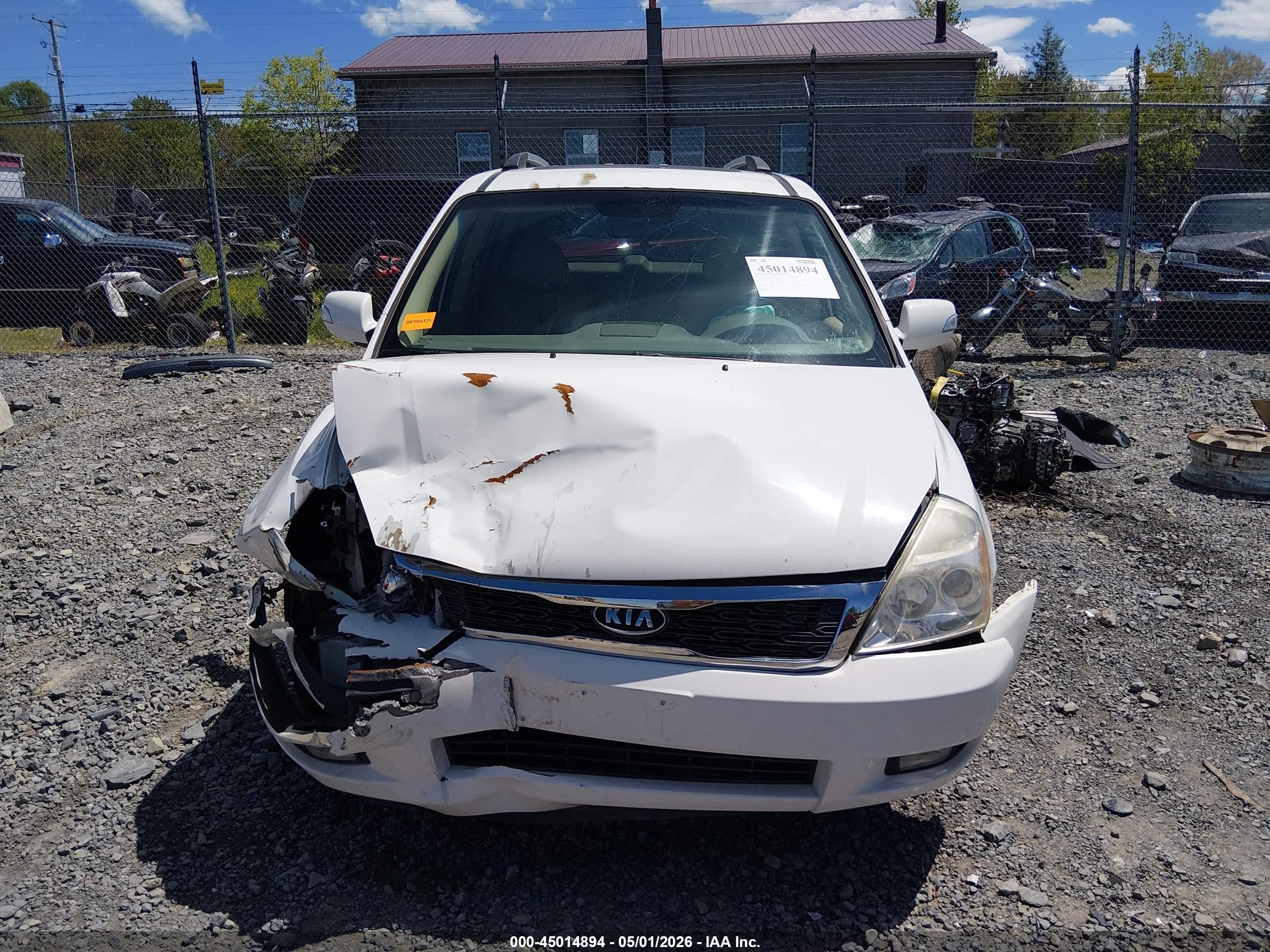 2011 Kia Sedona Ex White vin: KNDMH4C73B6395897