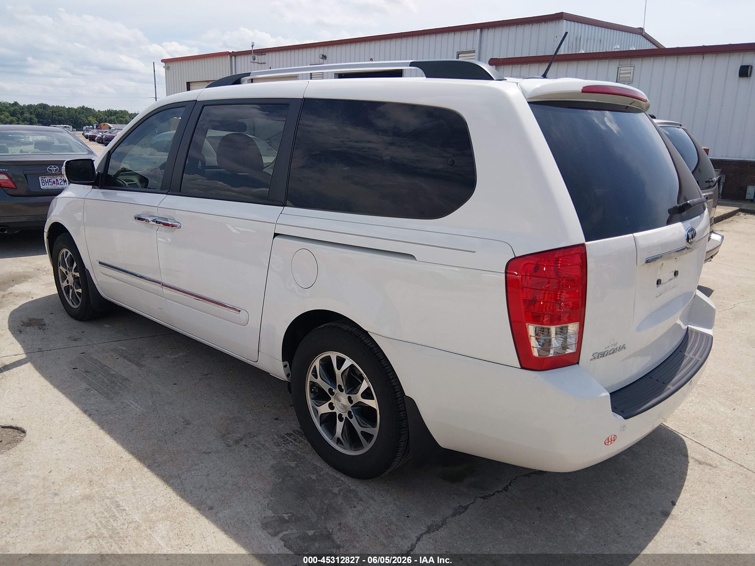 2014 Kia Sedona Ex White vin: KNDMH4C73E6535838