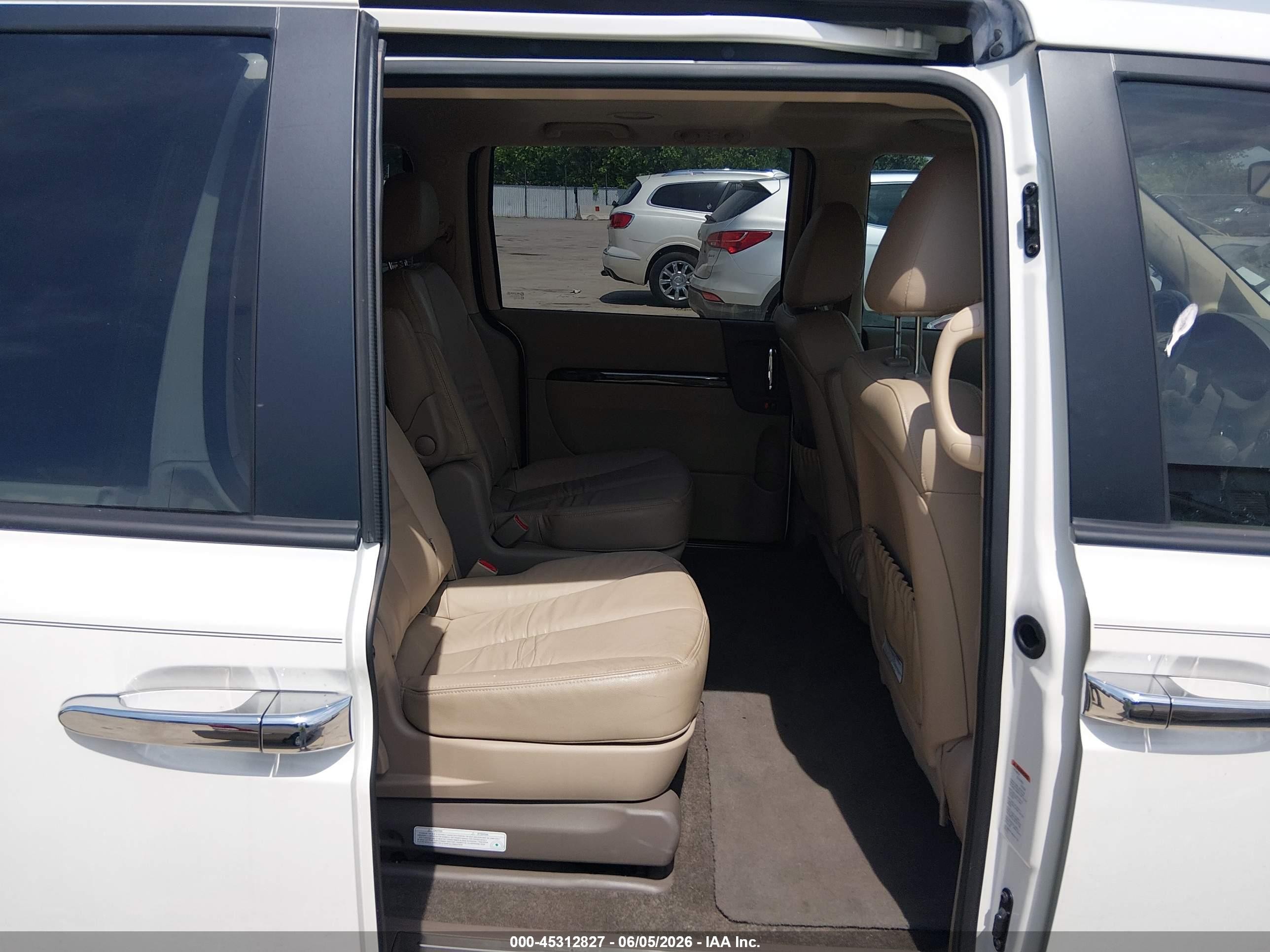 2014 Kia Sedona Ex White vin: KNDMH4C73E6535838