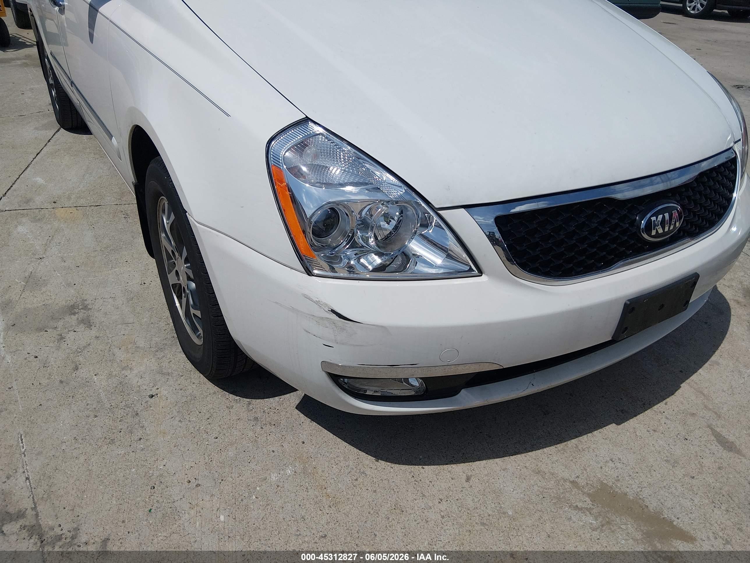 2014 Kia Sedona Ex White vin: KNDMH4C73E6535838