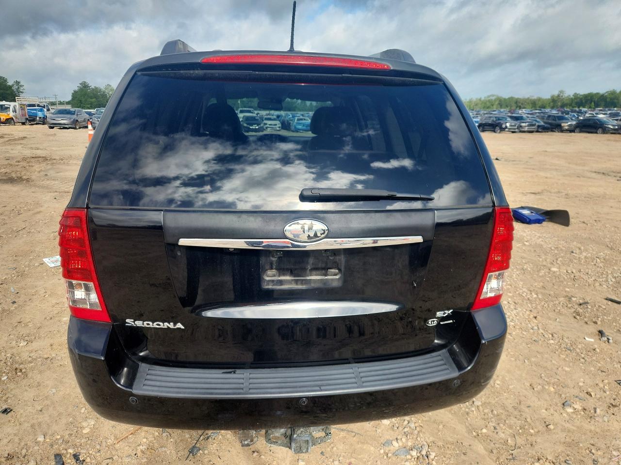 2014 Kia Sedona Ex Black vin: KNDMH4C73E6559105