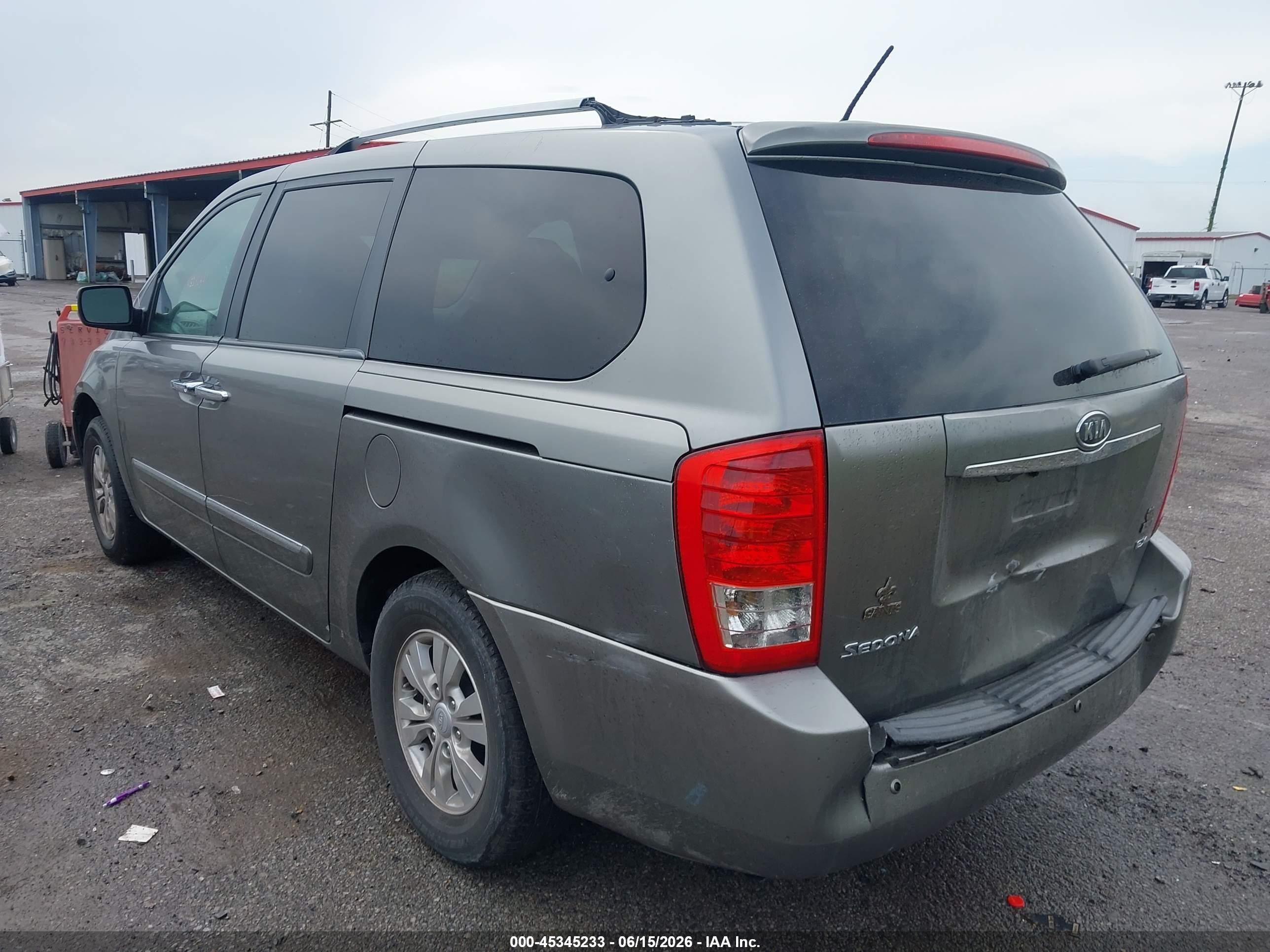 2011 Kia Sedona Ex Silver vin: KNDMH4C76B6383517