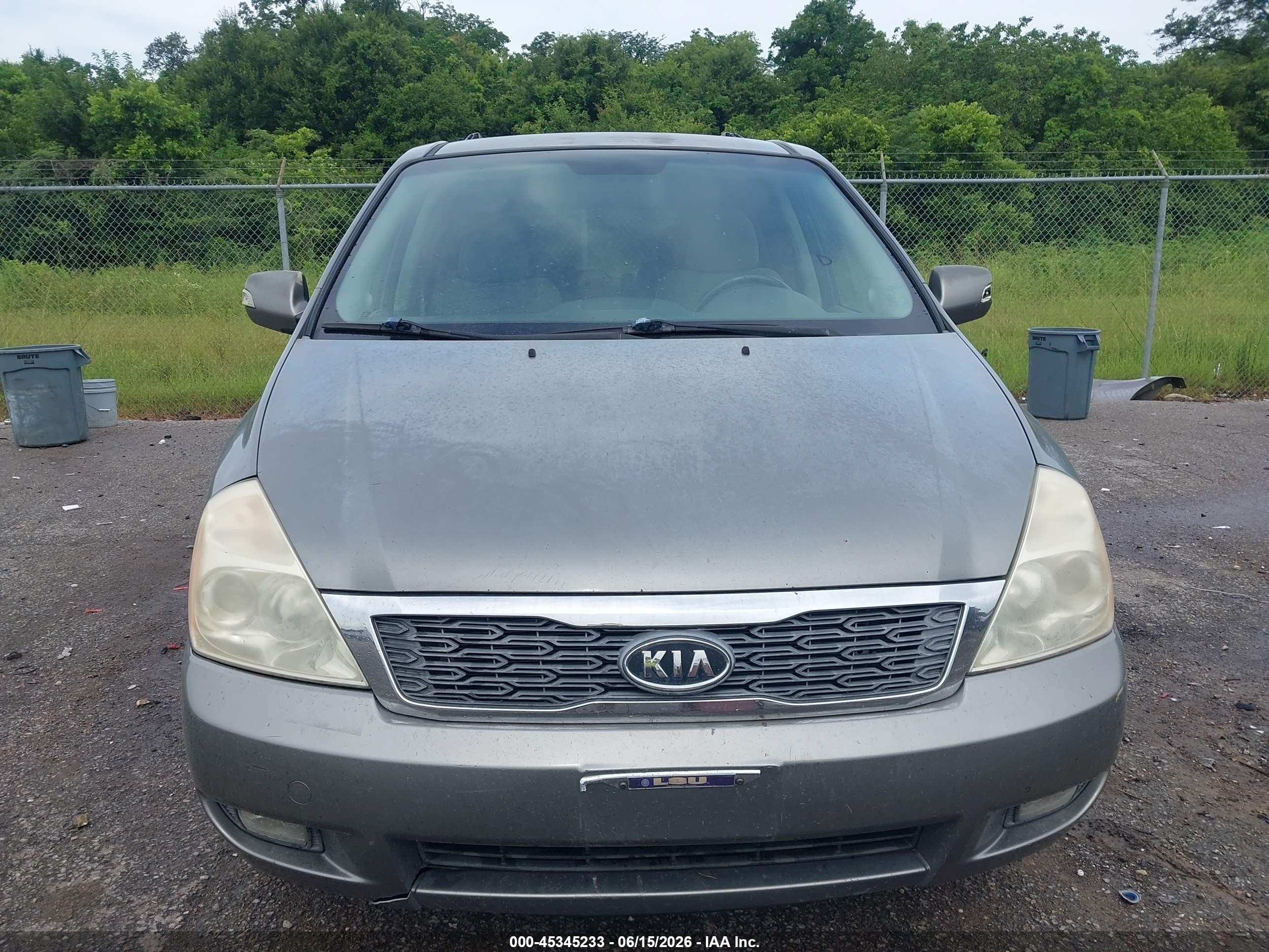 2011 Kia Sedona Ex Silver vin: KNDMH4C76B6383517