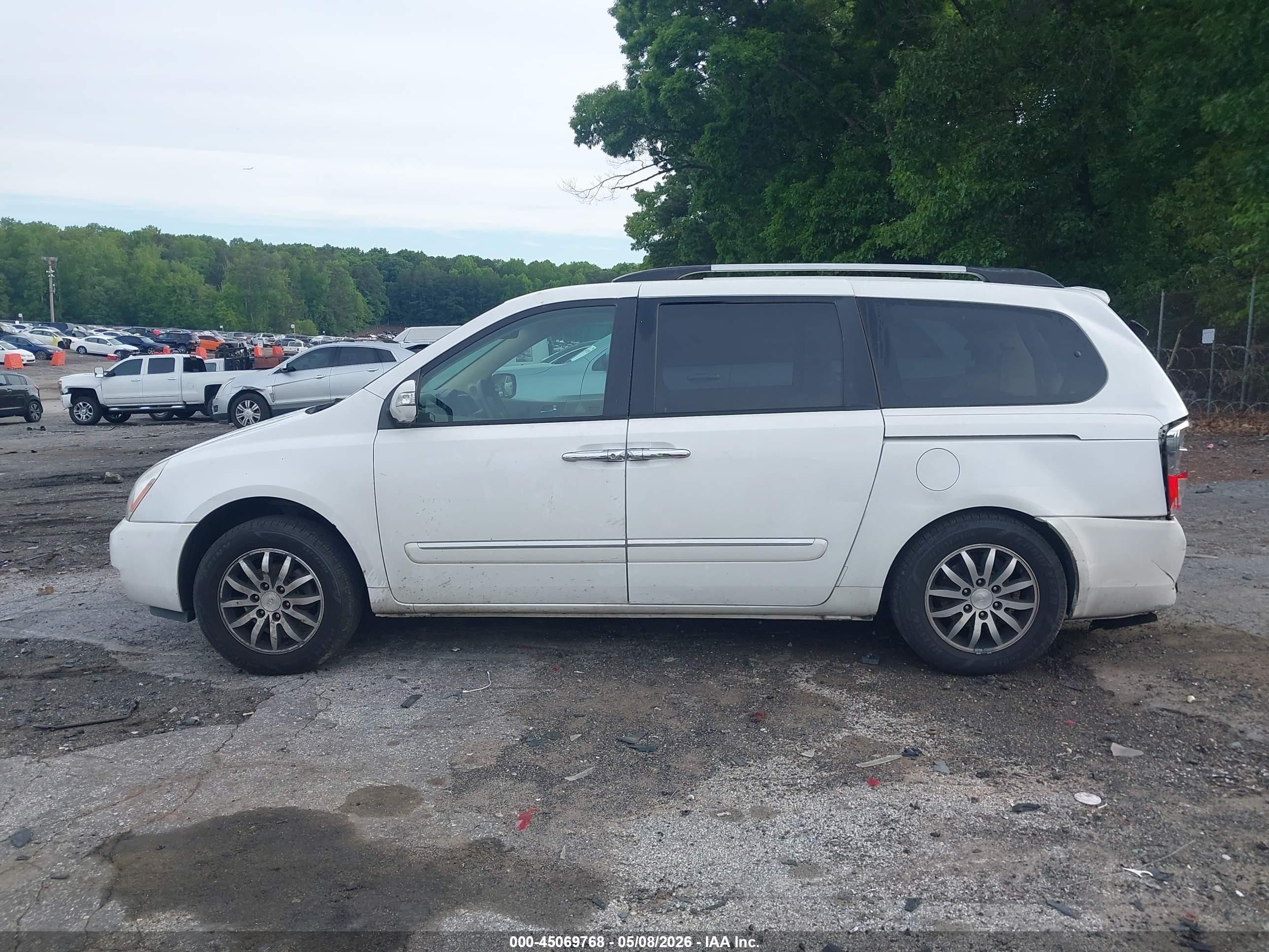 2012 Kia Sedona Ex White vin: KNDMH4C76C6420647