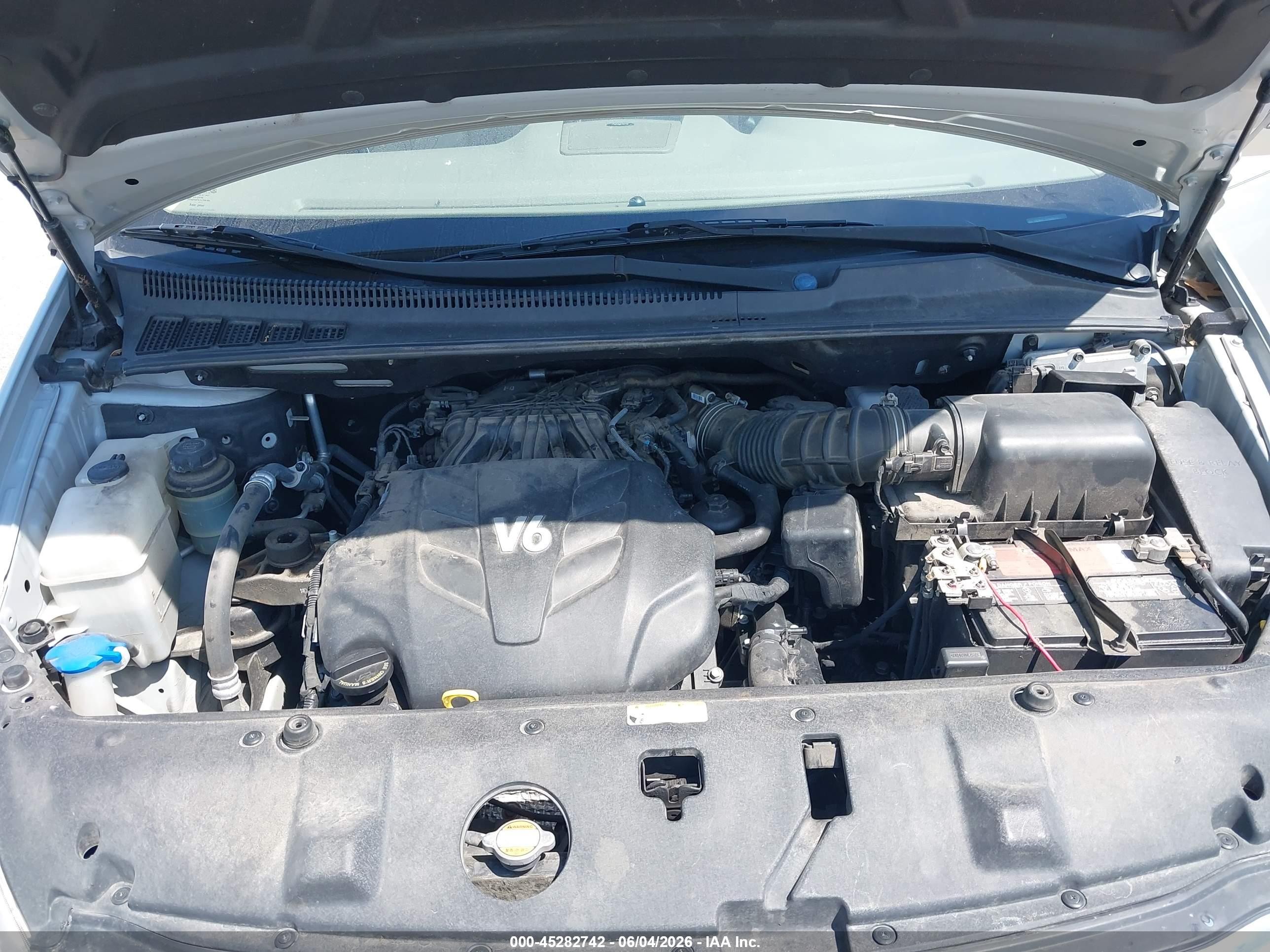 2012 Kia Sedona Ex Silver vin: KNDMH4C76C6486972