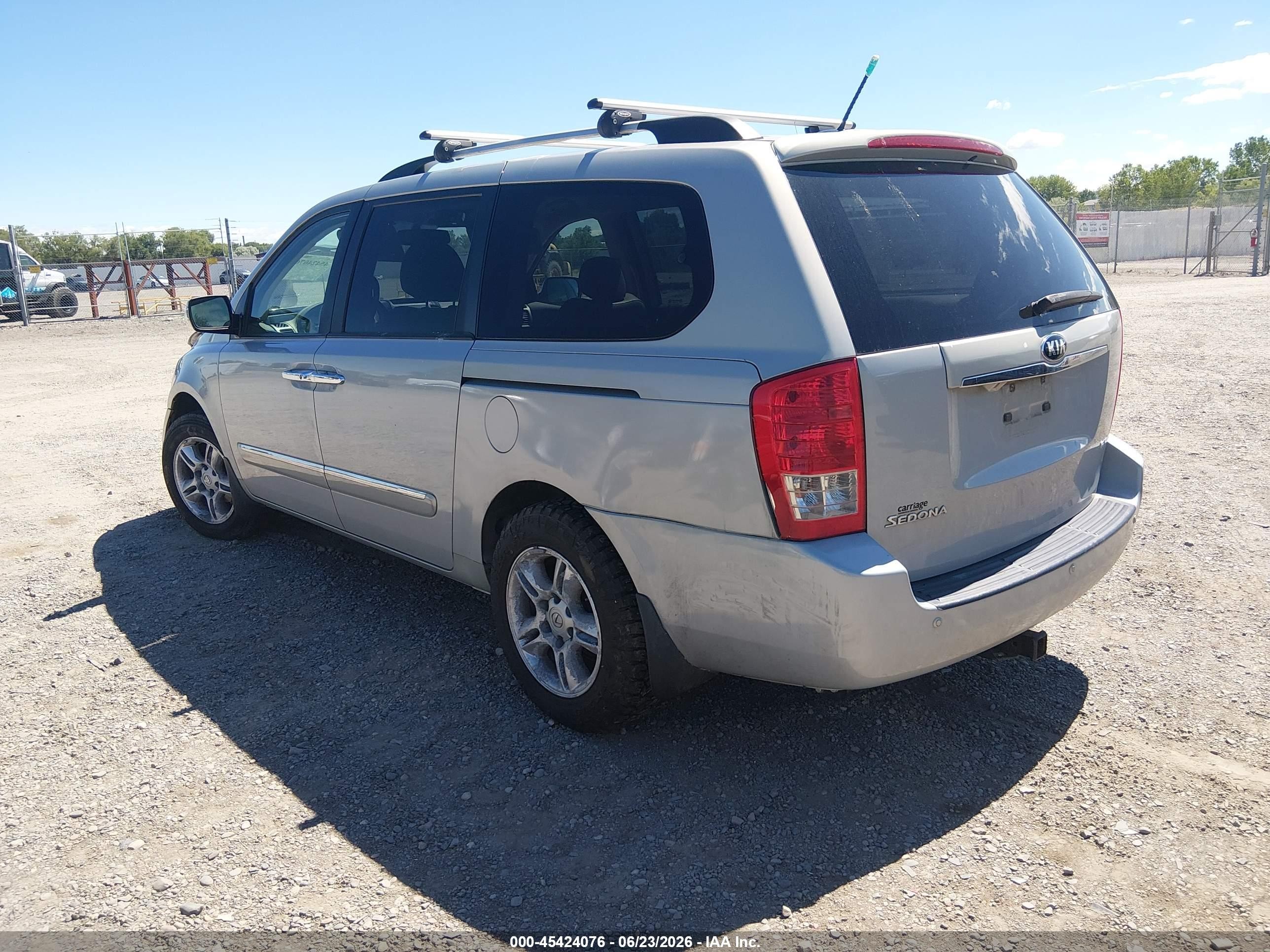2014 Kia Sedona Ex Silver vin: KNDMH4C76E6565576