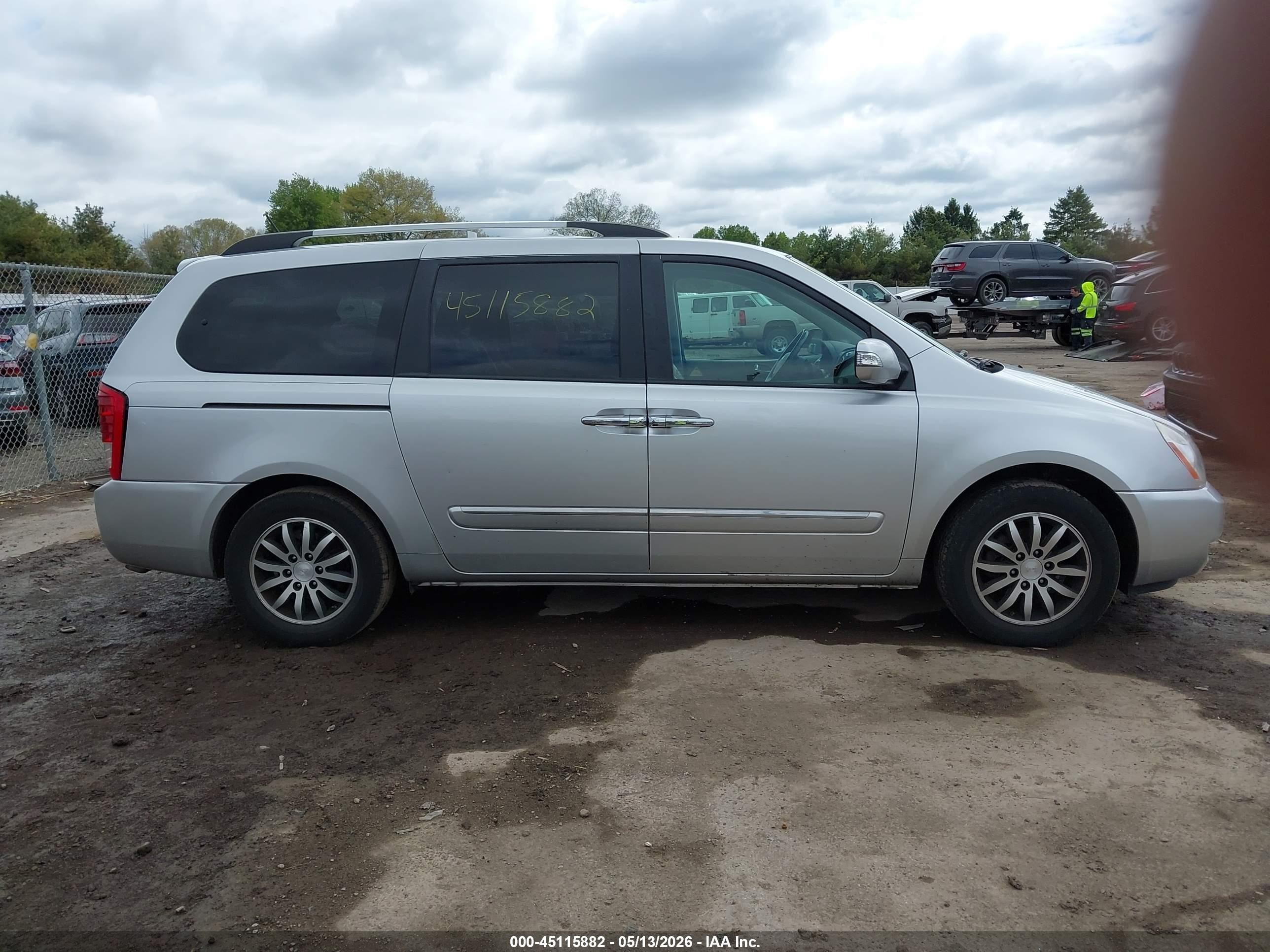 2012 Kia Sedona Ex Silver vin: KNDMH4C77C6482543