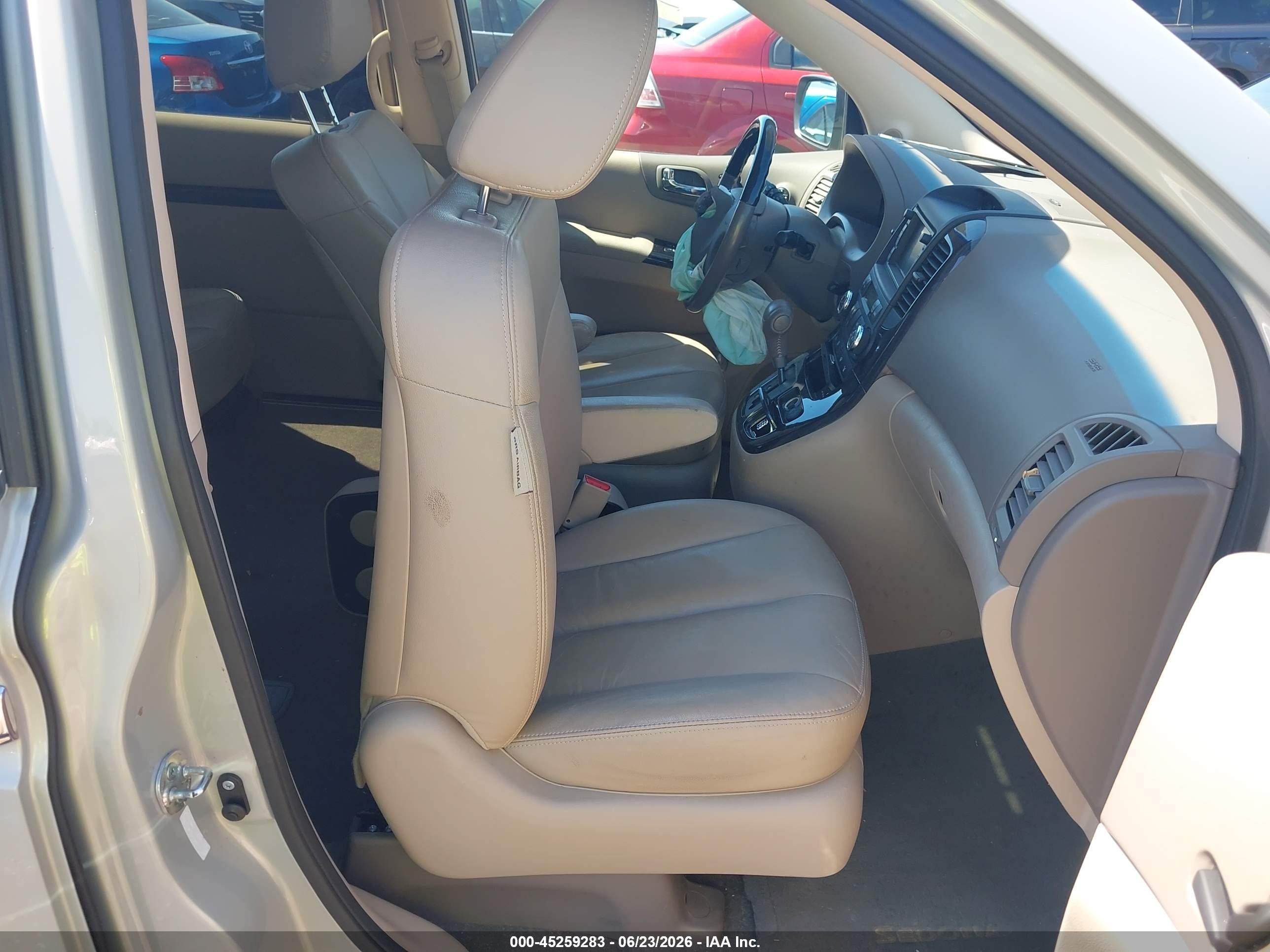 2014 Kia Sedona Ex Cream vin: KNDMH4C77E6542274