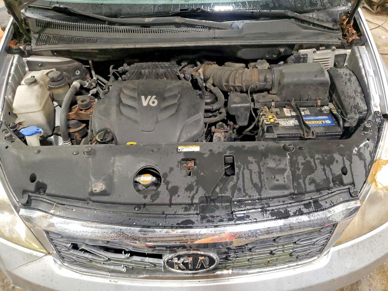 2011 Kia Sedona Ex Silver vin: KNDMH4C78B6383812