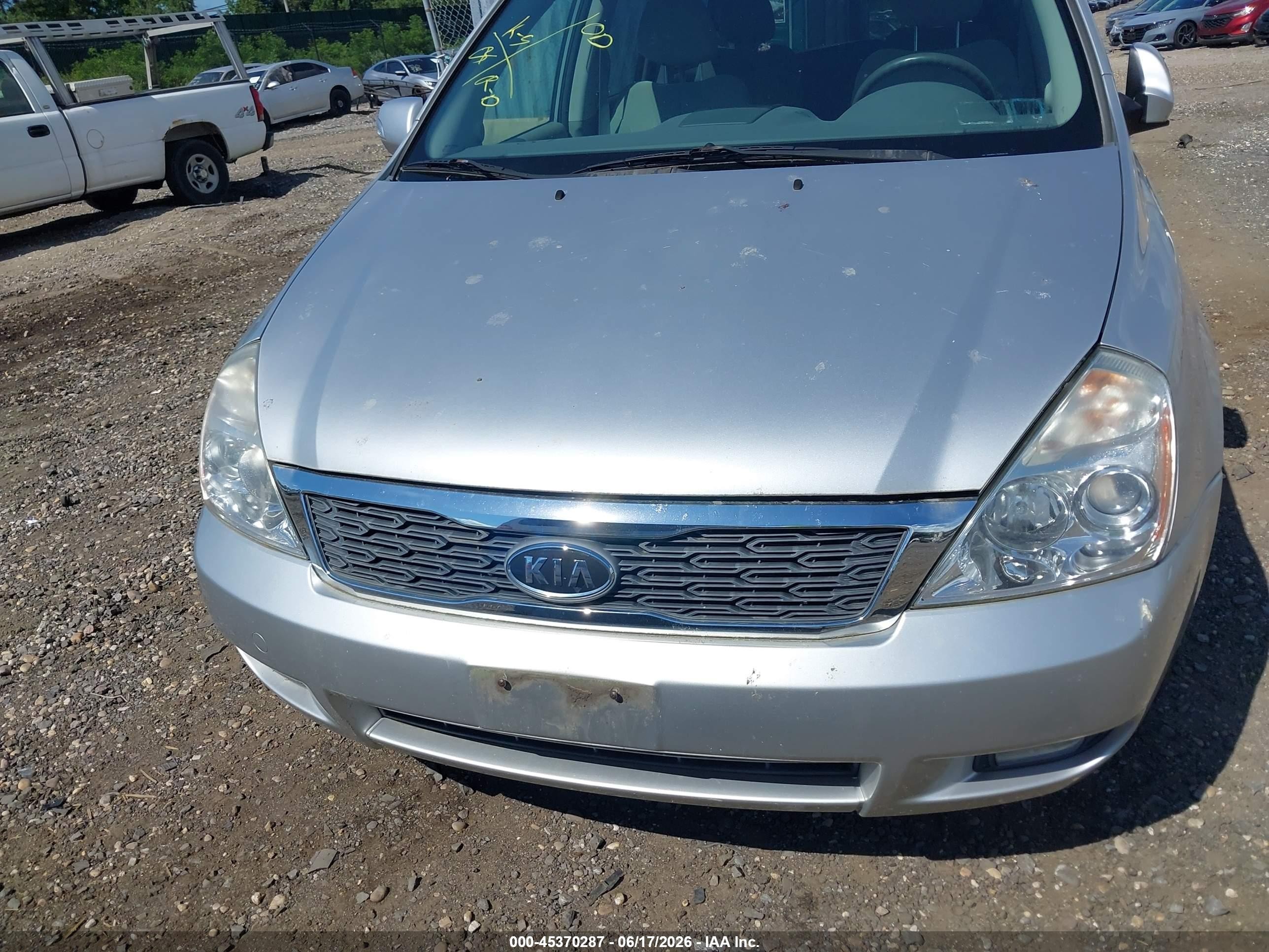 2012 Kia Sedona Ex Silver vin: KNDMH4C79C6432730