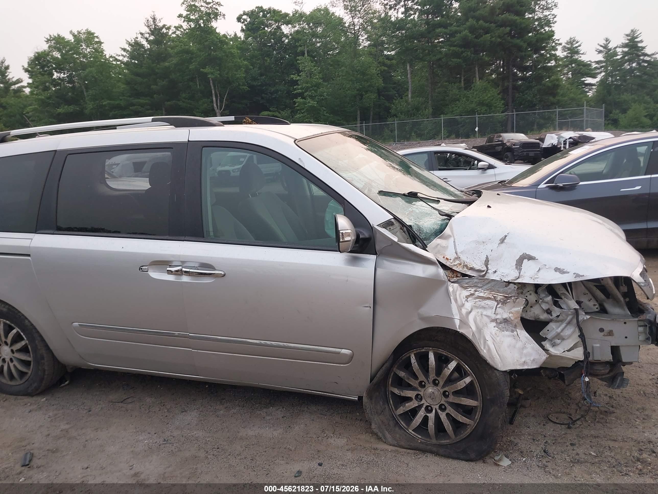 2012 Kia Sedona Ex Silver vin: KNDMH4C79C6494693