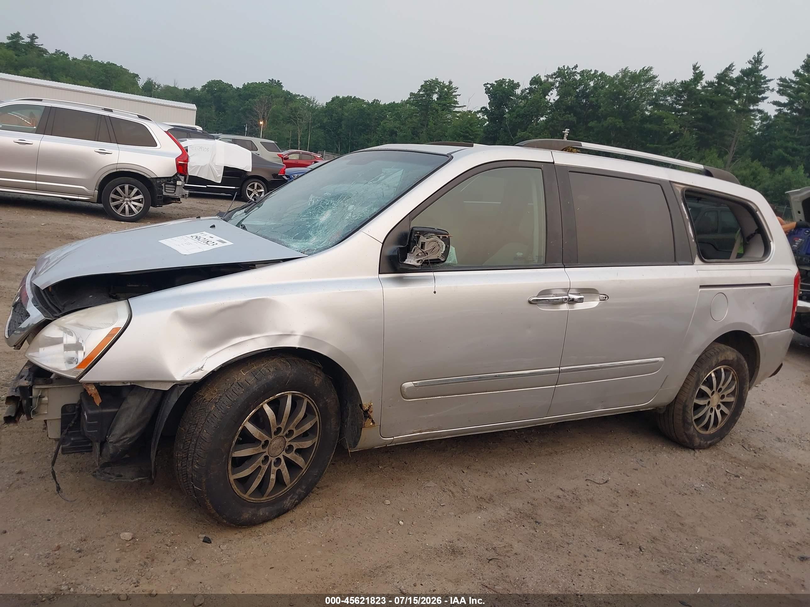 2012 Kia Sedona Ex Silver vin: KNDMH4C79C6494693