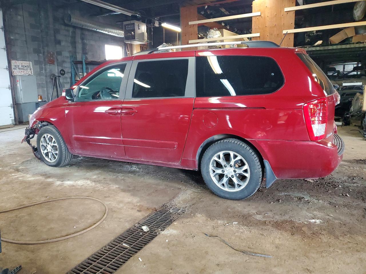2014 Kia Sedona Ex Red vin: KNDMH4C79E6576880
