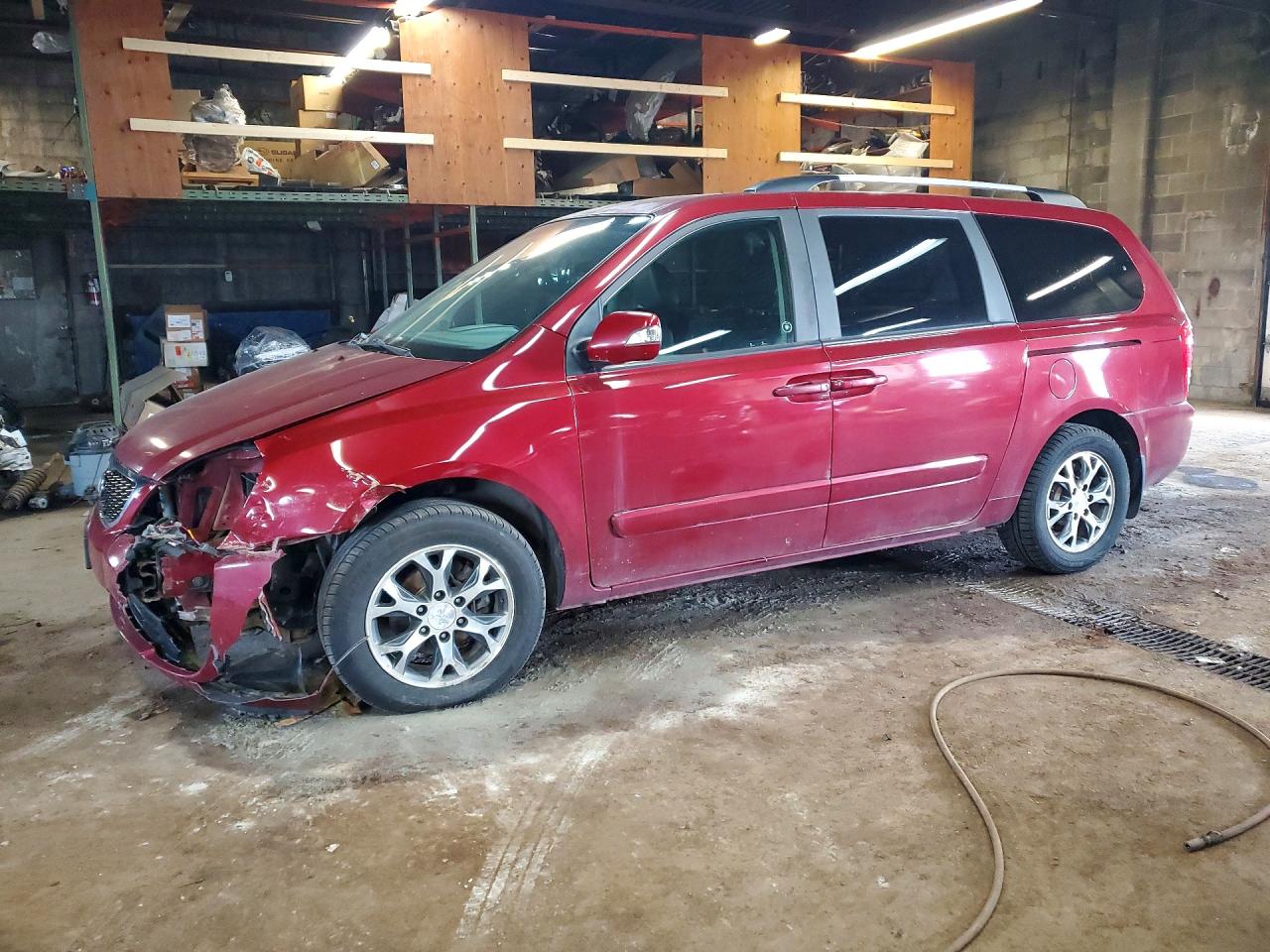 2014 Kia Sedona Ex Red vin: KNDMH4C79E6576880