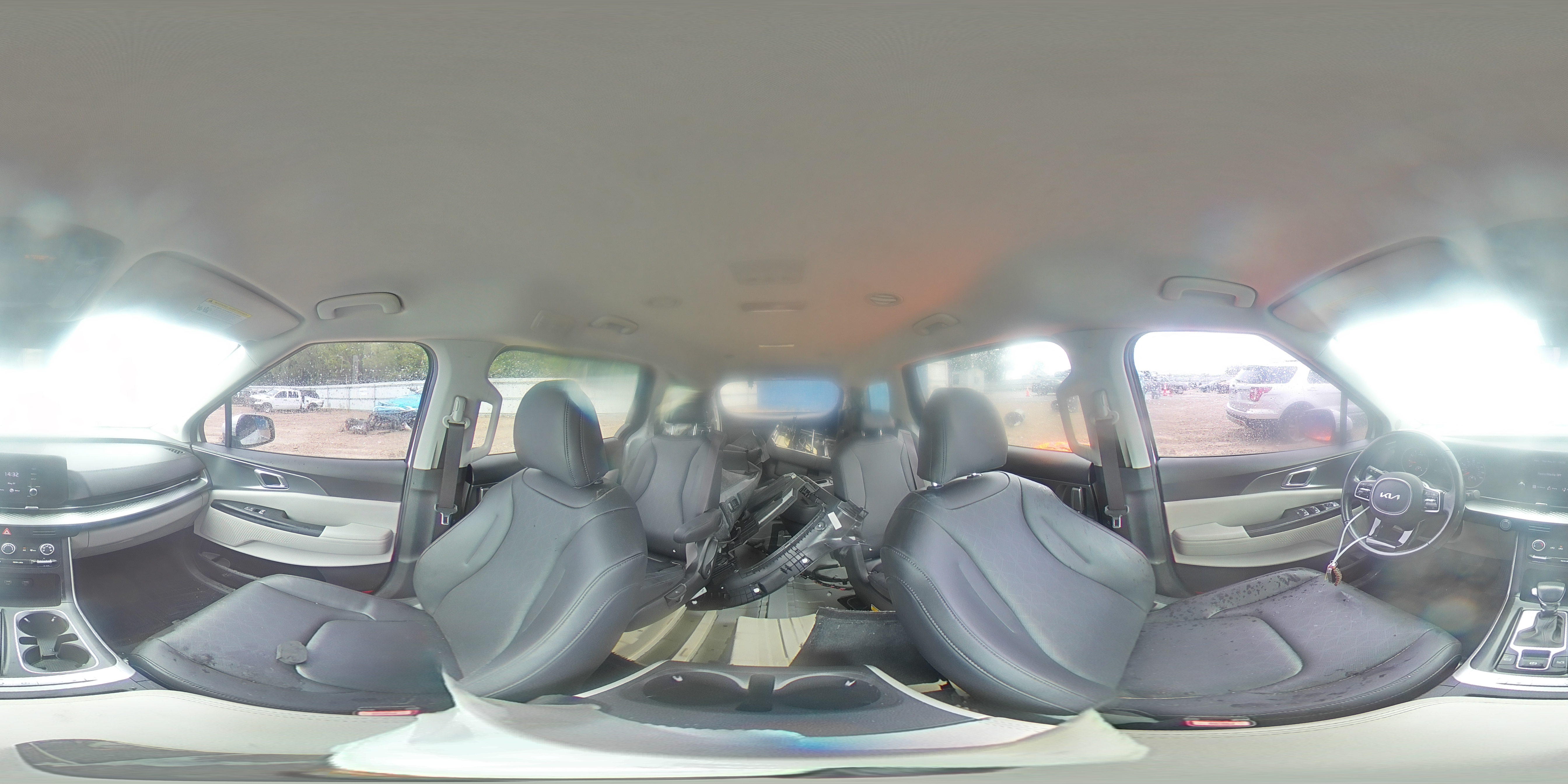 2023 Kia Carnival Lx Белый vin: KNDNB4H32P6194303