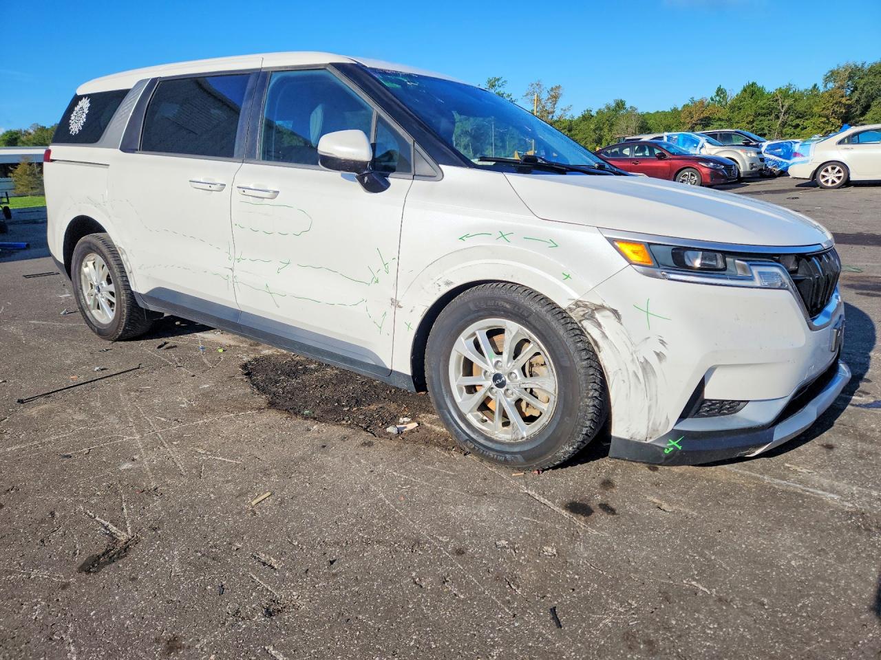 2024 Kia Carnival Lx Белый vin: KNDNB4H32R6306858