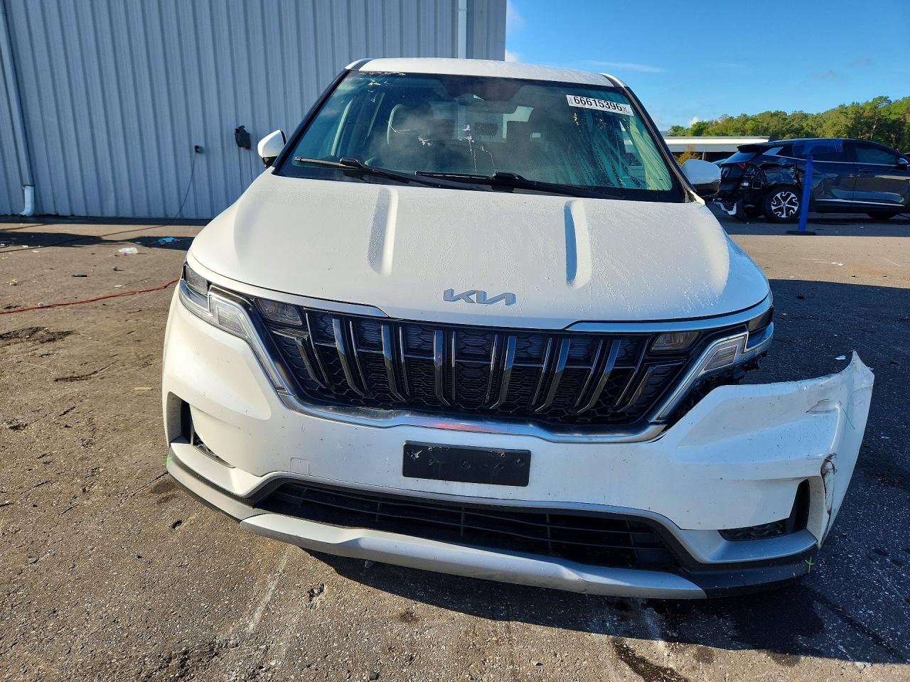 2024 Kia Carnival Lx Белый vin: KNDNB4H32R6306858