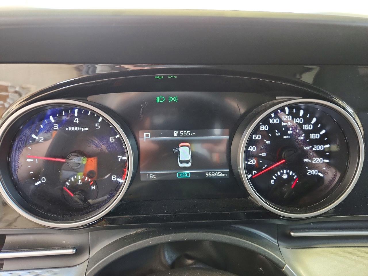 2024 Kia Carnival Lx Белый vin: KNDNB5H38R6324058