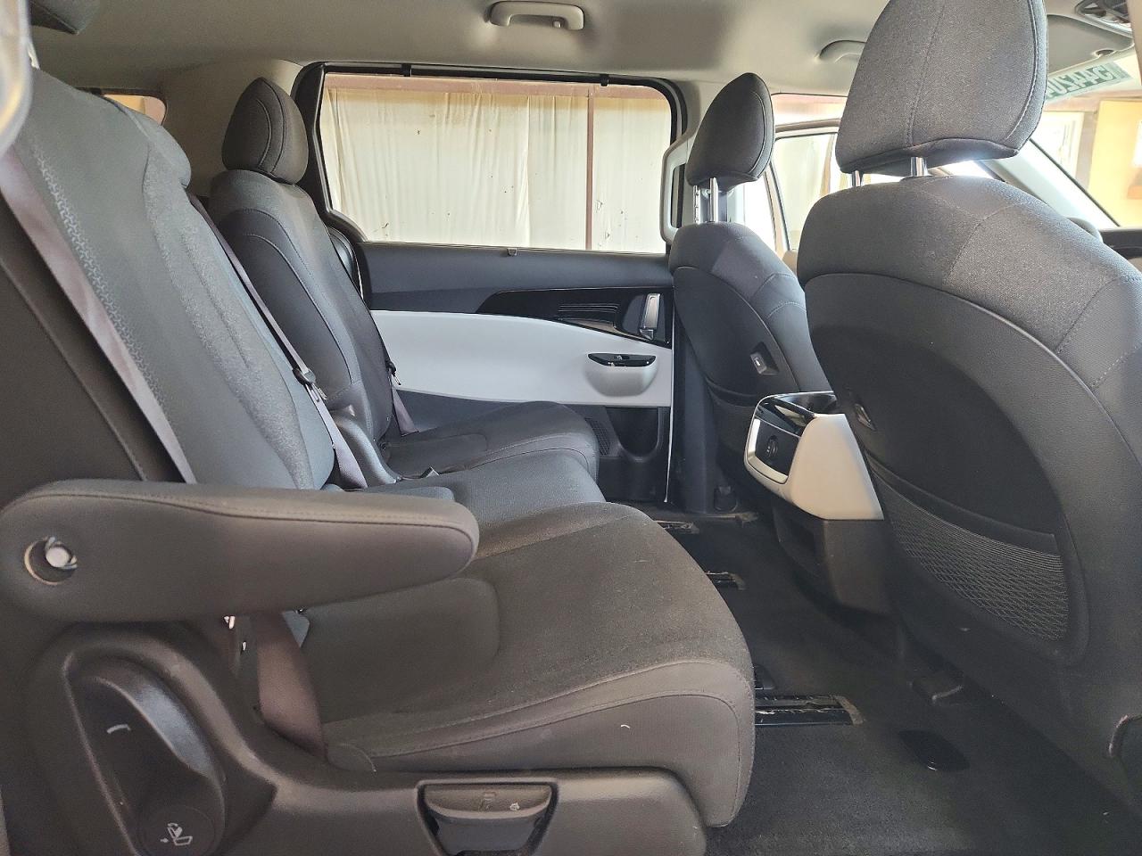 2024 Kia Carnival Lx Белый vin: KNDNB5H38R6324058