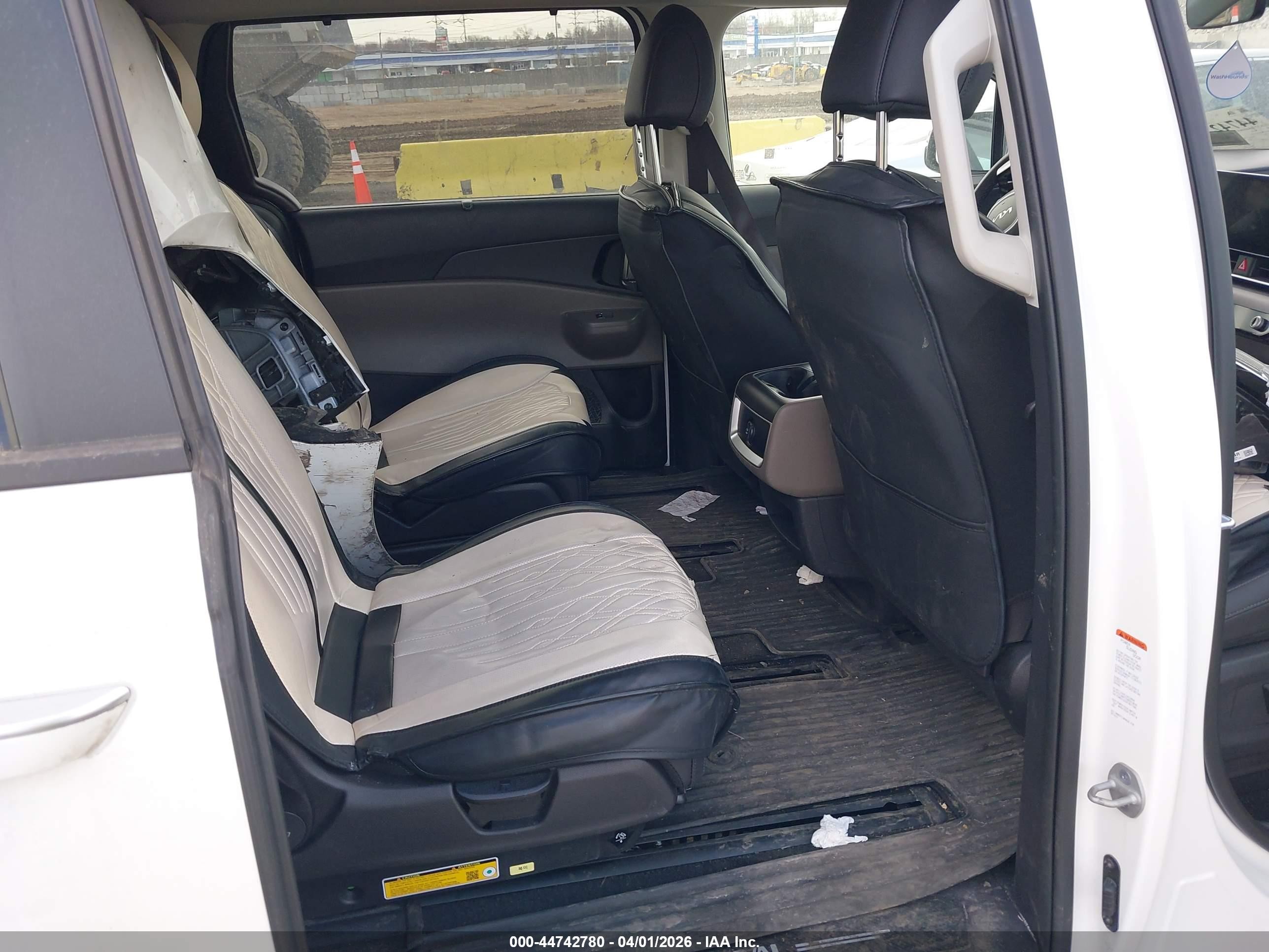 2026 Kia Carnival Mpv Hybrid Ex Белый vin: KNDNC5KA6T6101092