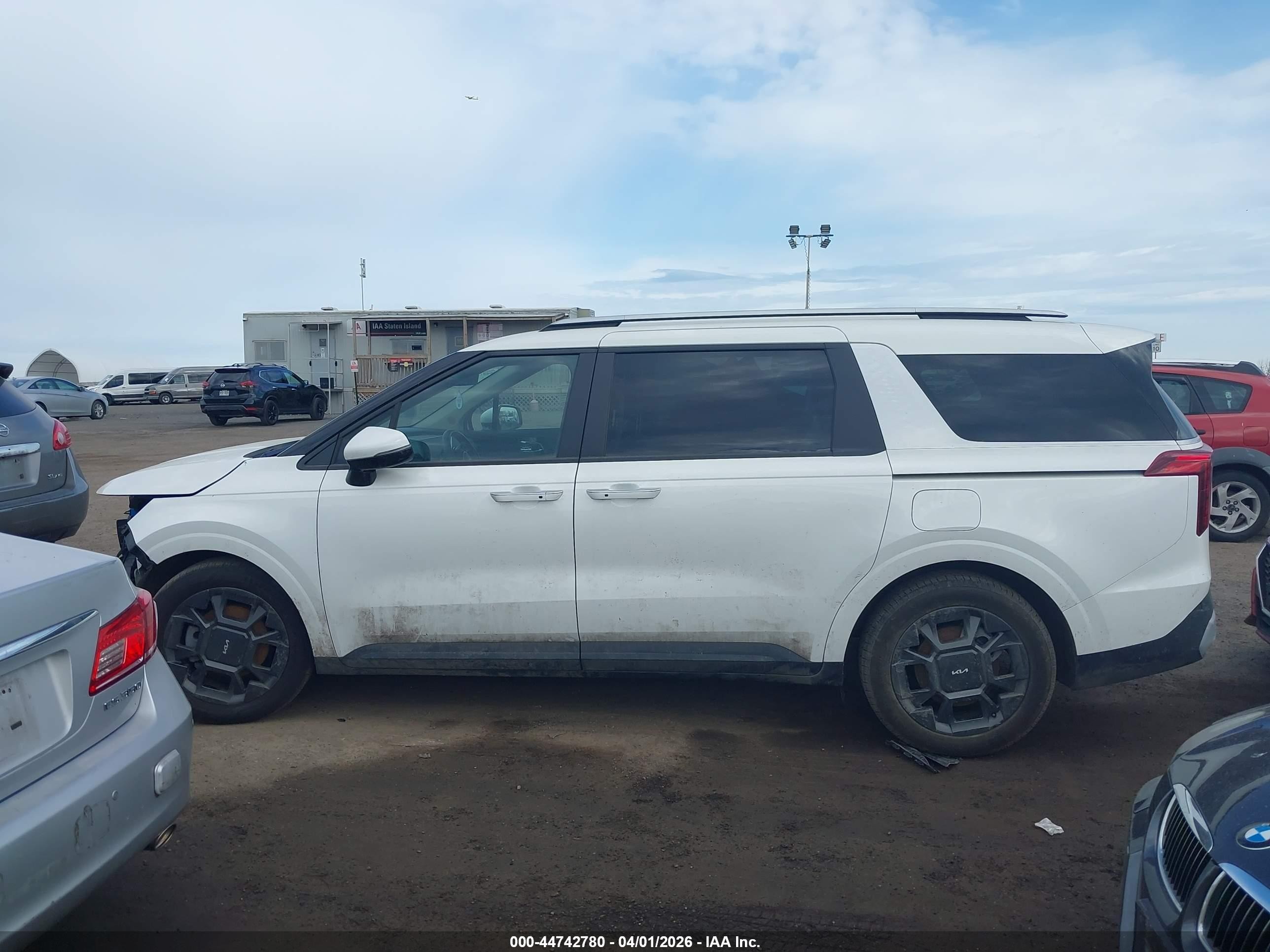 2026 Kia Carnival Mpv Hybrid Ex Белый vin: KNDNC5KA6T6101092