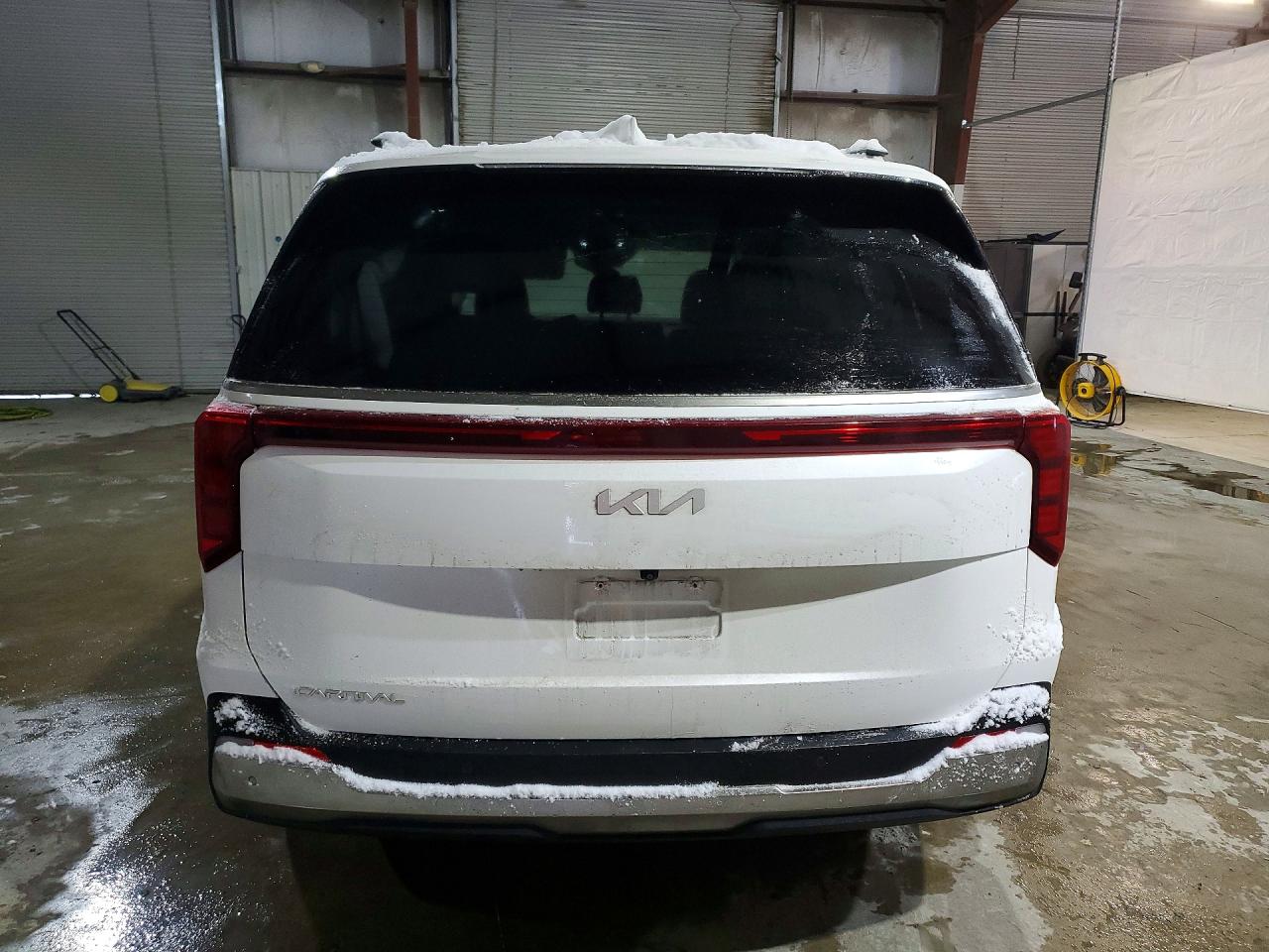 2025 Kia Carnival Sx White vin: KNDNE5K30S6454485