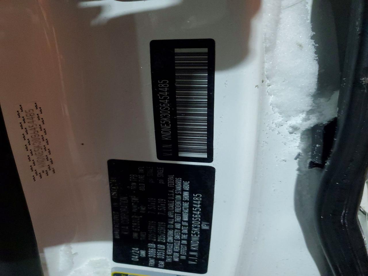 2025 Kia Carnival Sx White vin: KNDNE5K30S6454485