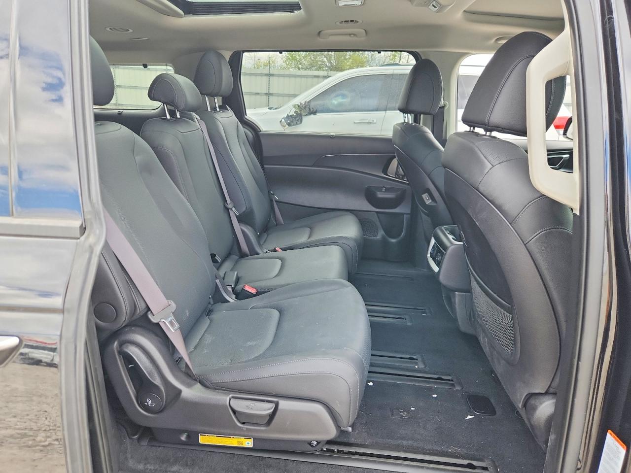 2025 Kia Carnival Hybrid Sx Prestige Black vin: KNDNE5KA4S6078114