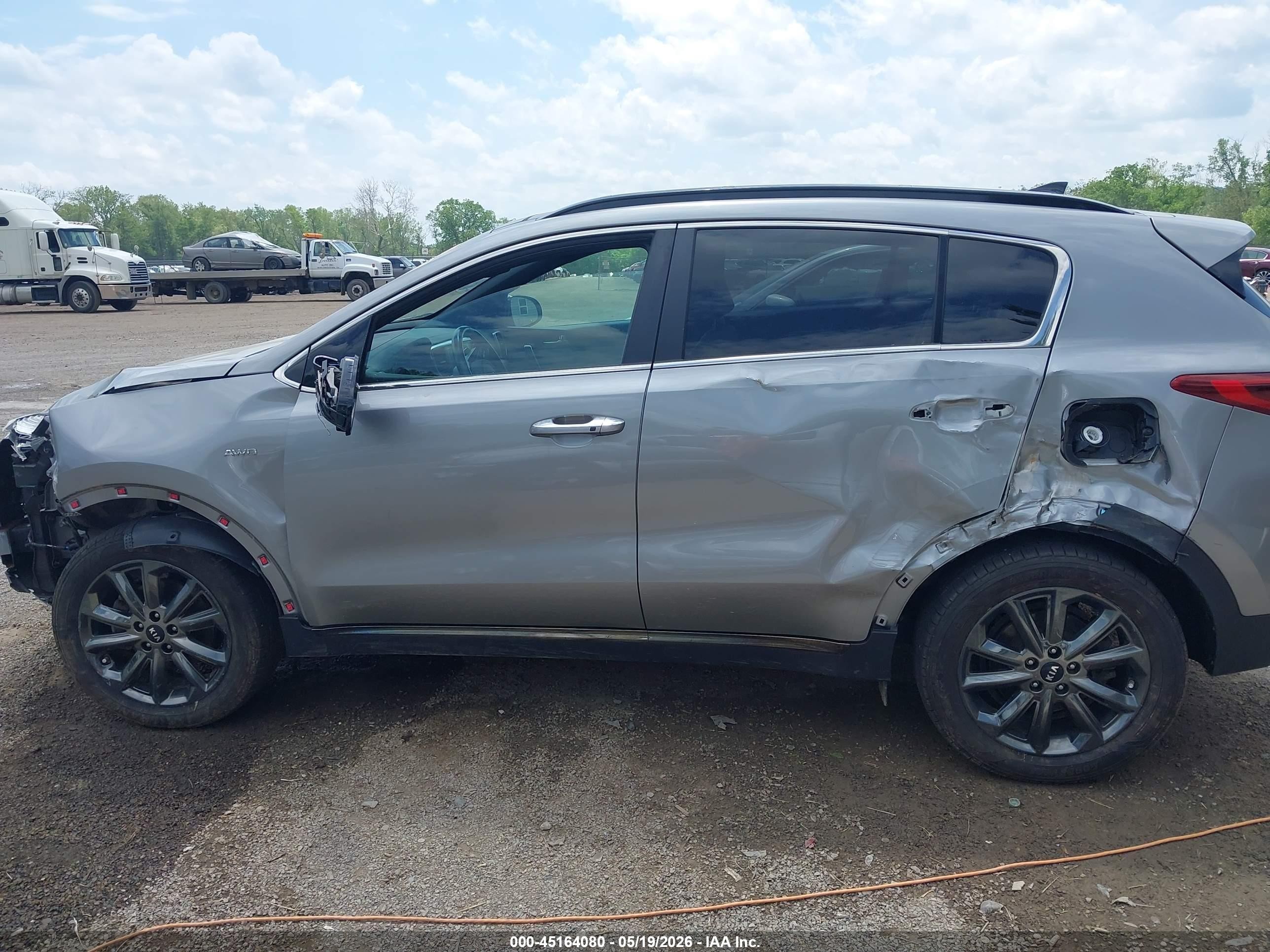 2020 Kia Sportage S Серебряный vin: KNDP6CAC9L7715779