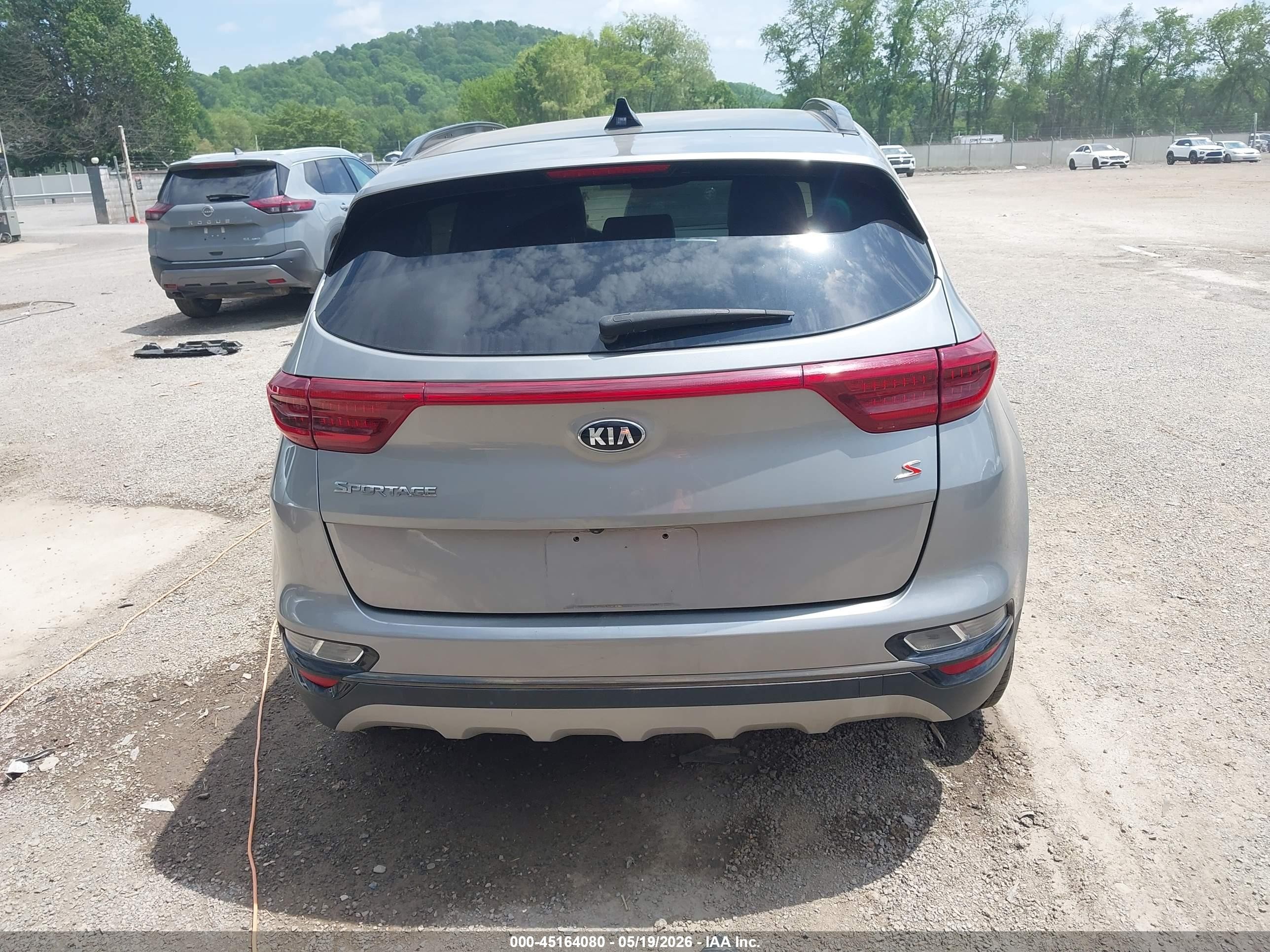2020 Kia Sportage S Серебряный vin: KNDP6CAC9L7715779