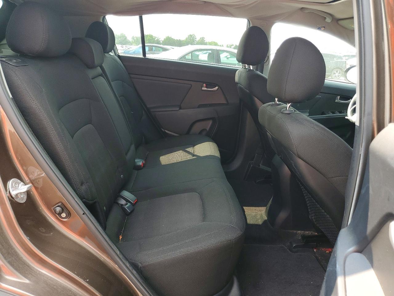 2011 Kia Sportage Lx Tan vin: KNDPB3A20B7033701