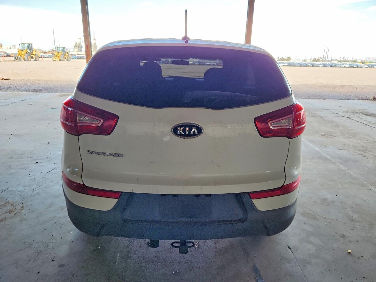 2012 Kia Sportage Lx White vin: KNDPB3A20C7288947