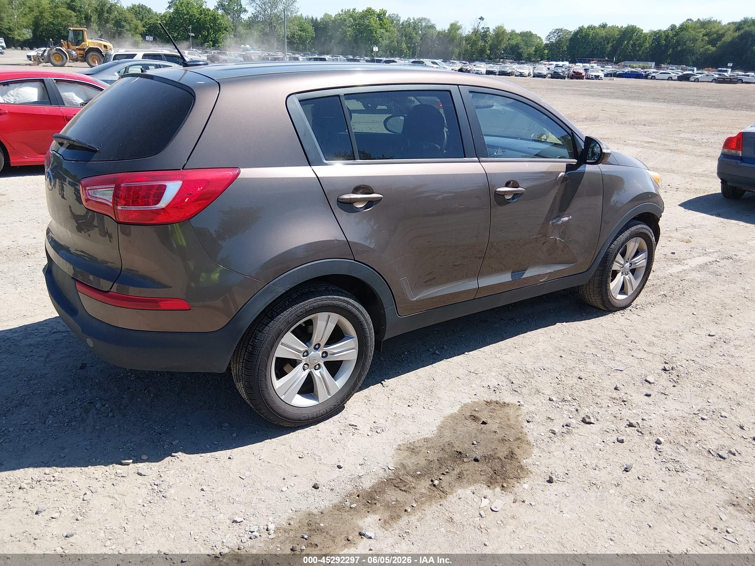 2013 Kia Sportage Lx Brown vin: KNDPB3A20D7379556