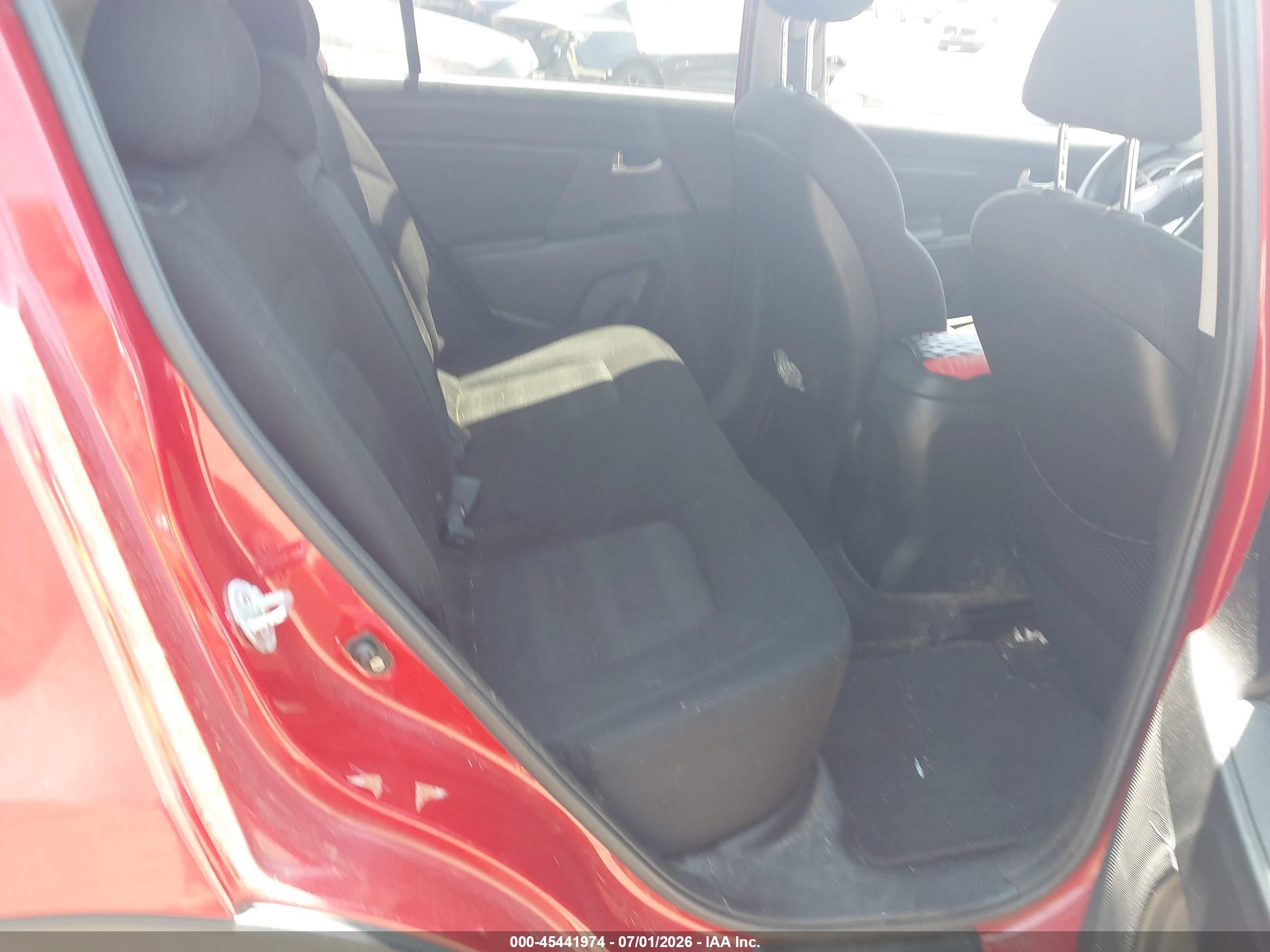 2011 Kia Sportage Lx Красный vin: KNDPB3A21B7143754