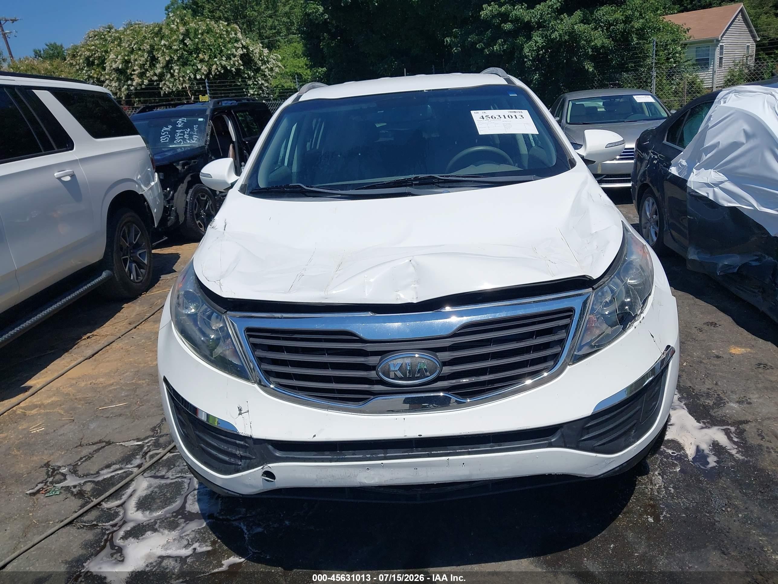 2012 Kia Sportage Lx White vin: KNDPB3A21C7339548