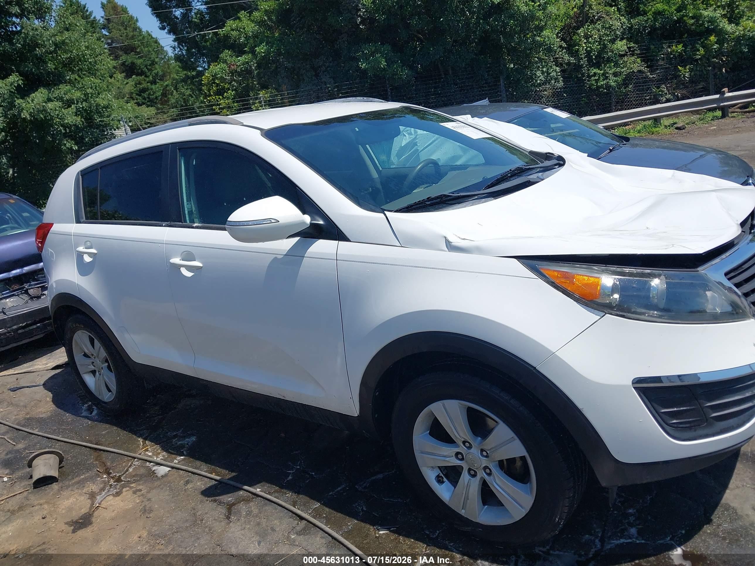 2012 Kia Sportage Lx White vin: KNDPB3A21C7339548