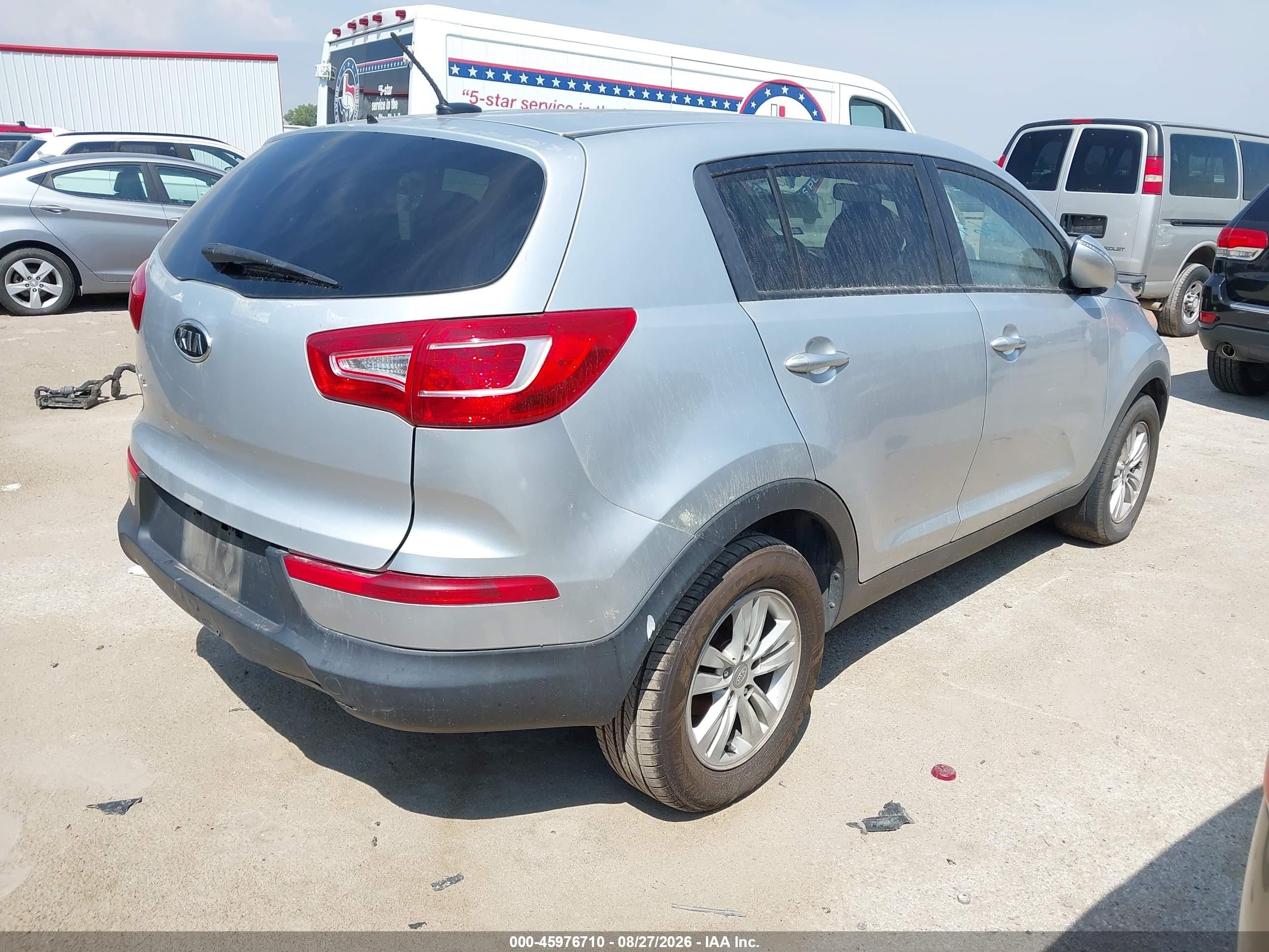 2011 Kia Sportage Lx Silver vin: KNDPB3A22B7074413