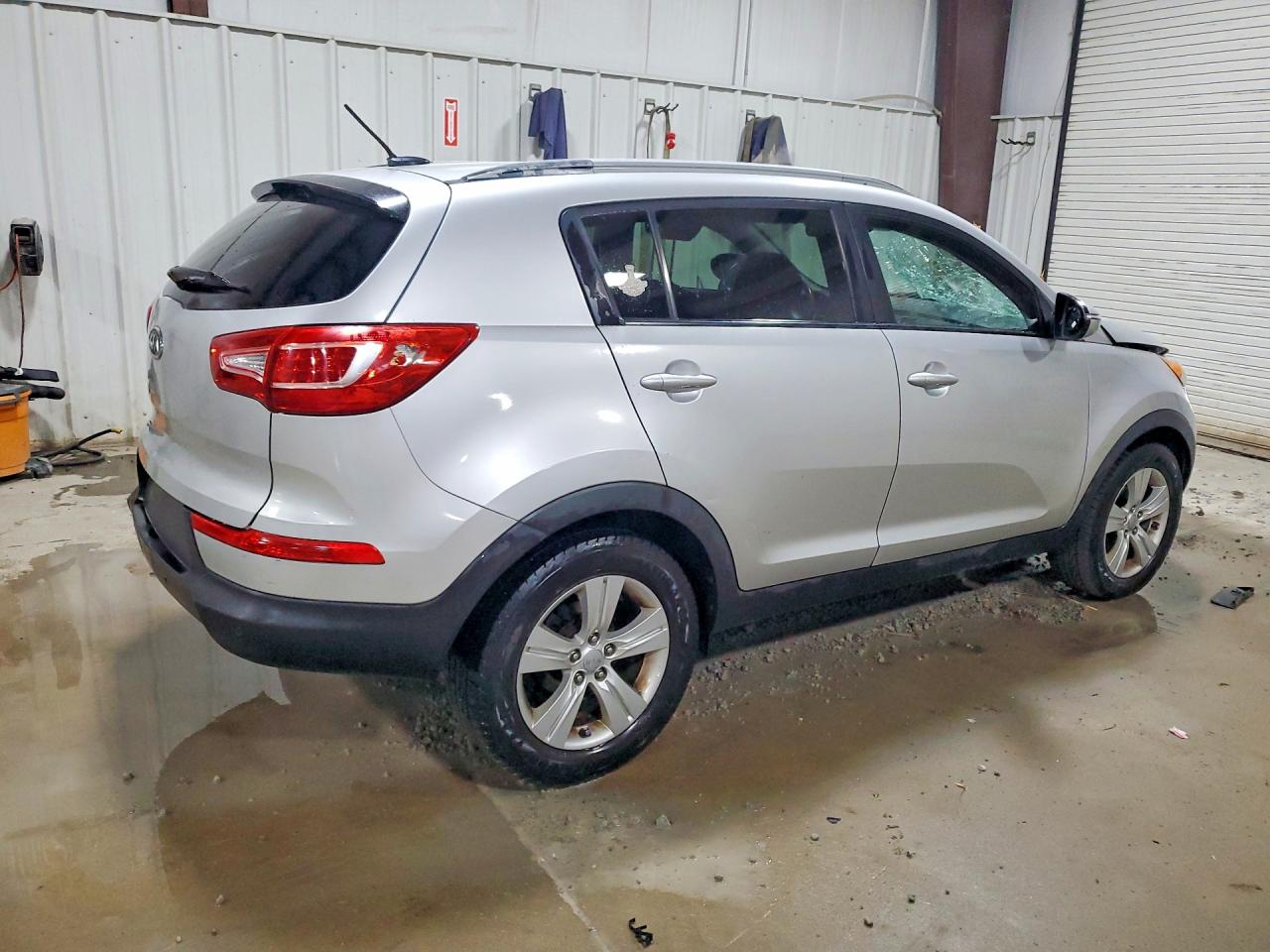 2011 Kia Sportage Lx Silver vin: KNDPB3A22B7171112